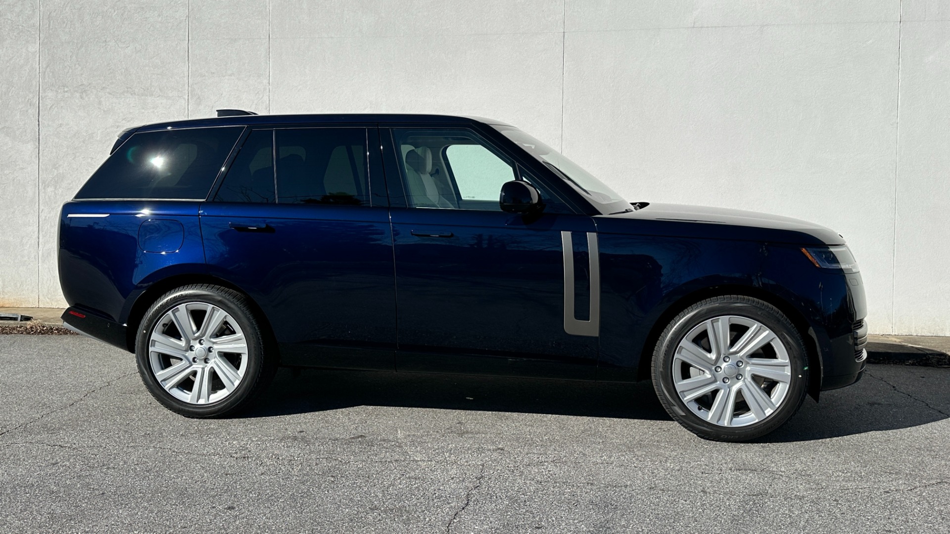 Used 2023 Land Rover Range Rover SE / SWB / P530 / PREMIUM / TECHNOLOGY / ADVANCED TOW for sale $162,995 at Formula Imports in Charlotte NC 28227 6