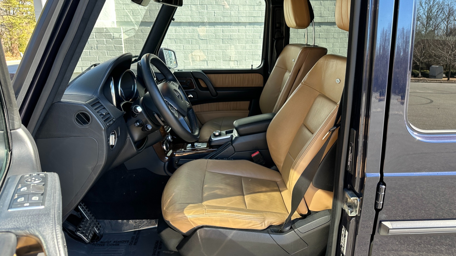 Used 2015 Mercedes-Benz G-Class G550 / DESIGNO NAPPA LEATHER / DESIGNO HEADLINER / HEATED STEERING / NAV / for sale Sold at Formula Imports in Charlotte NC 28227 13