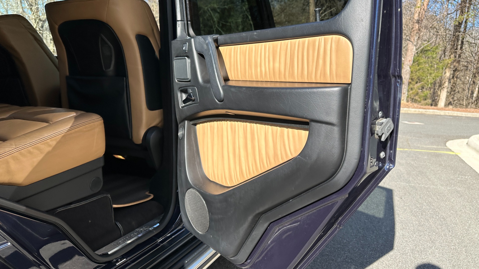 Used 2015 Mercedes-Benz G-Class G550 / DESIGNO NAPPA LEATHER / DESIGNO HEADLINER / HEATED STEERING / NAV / for sale Sold at Formula Imports in Charlotte NC 28227 26