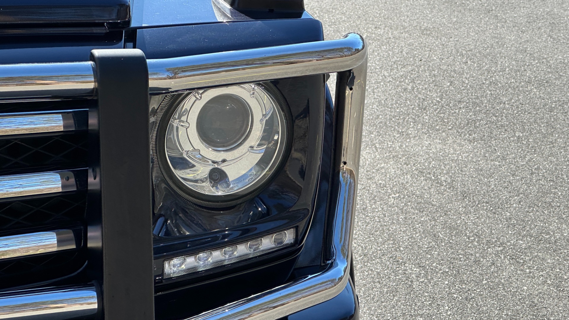 Used 2015 Mercedes-Benz G-Class G550 / DESIGNO NAPPA LEATHER / DESIGNO HEADLINER / HEATED STEERING / NAV / for sale Sold at Formula Imports in Charlotte NC 28227 37
