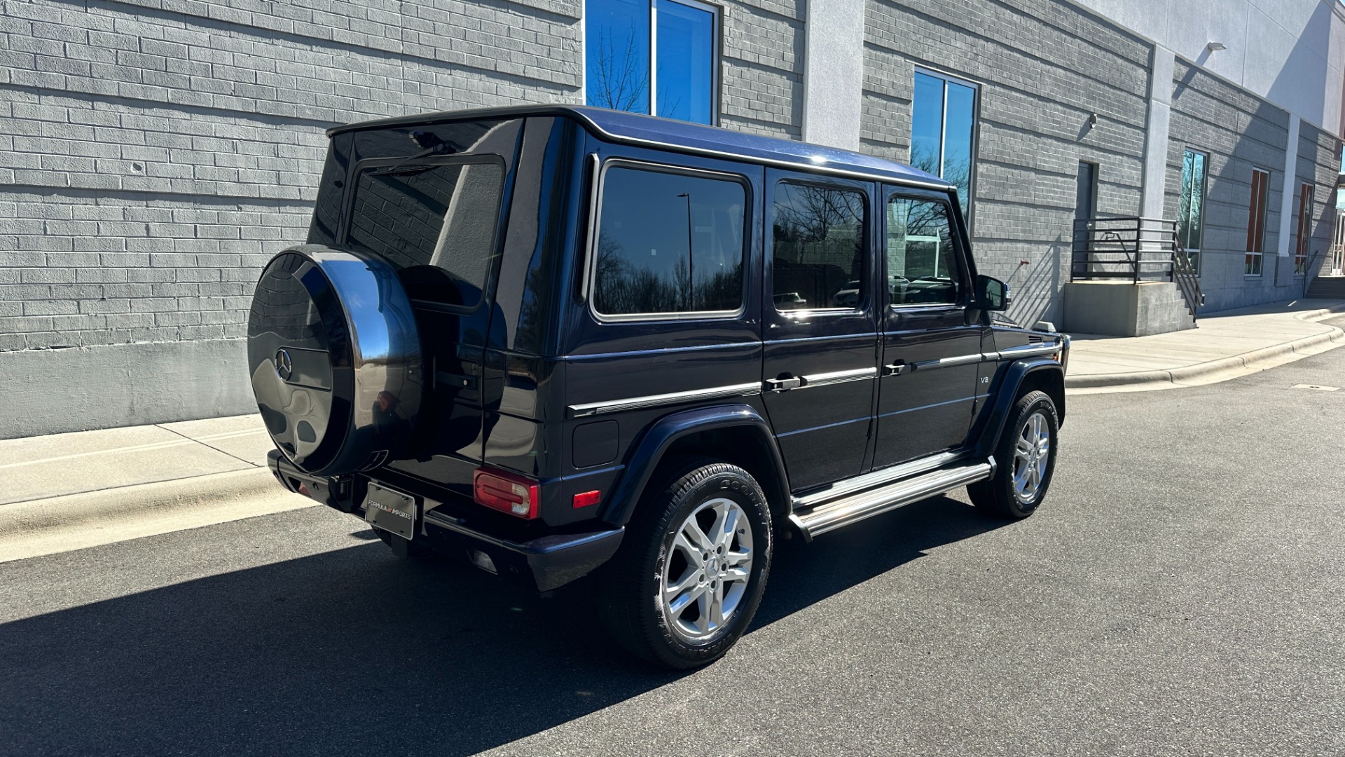 Used 2015 Mercedes-Benz G-Class G550 / DESIGNO NAPPA LEATHER / DESIGNO HEADLINER / HEATED STEERING / NAV / for sale Sold at Formula Imports in Charlotte NC 28227 4