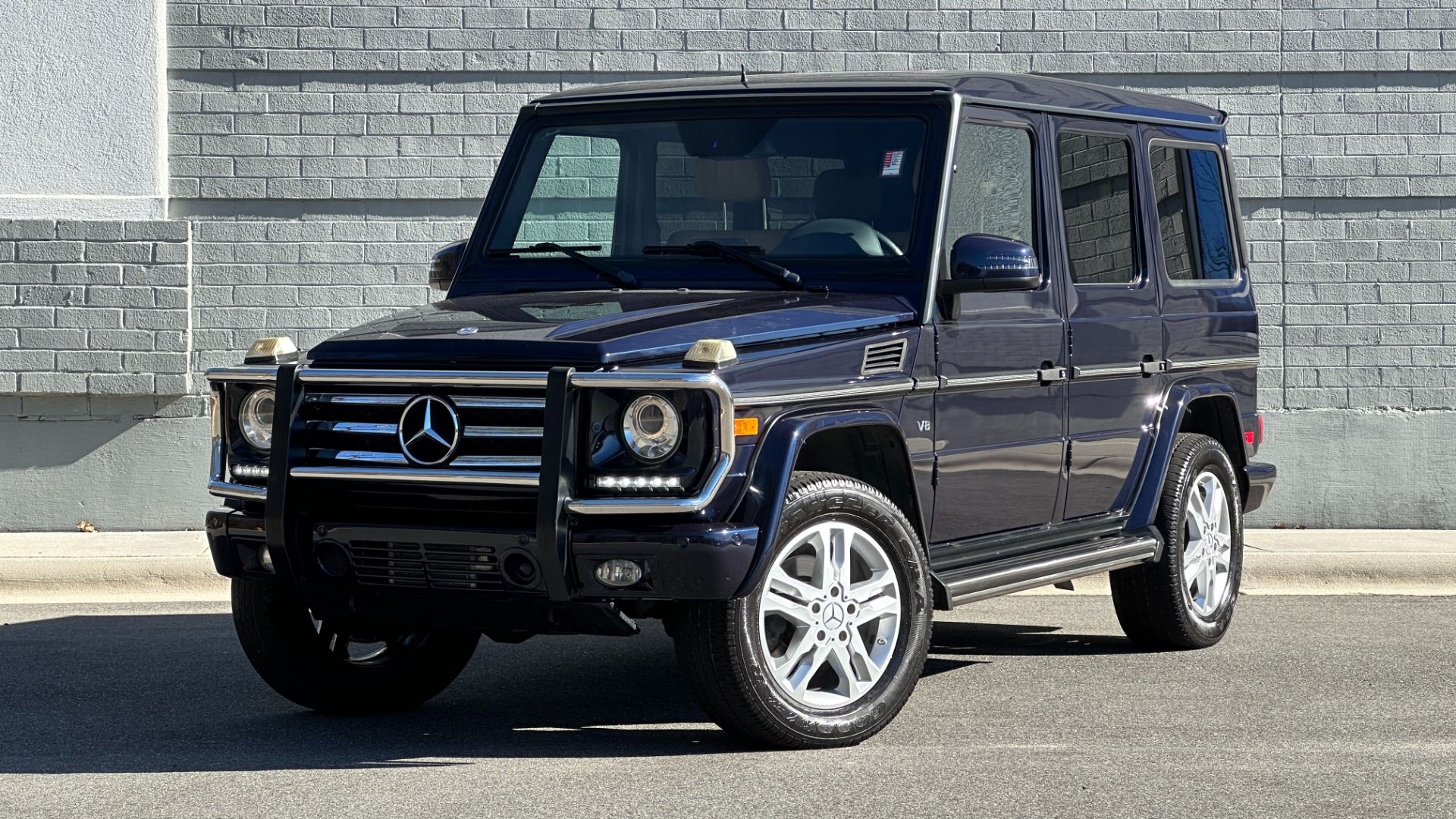 Used 2015 Mercedes-Benz G-Class G550 / DESIGNO NAPPA LEATHER / DESIGNO HEADLINER / HEATED STEERING / NAV / for sale Sold at Formula Imports in Charlotte NC 28227 1