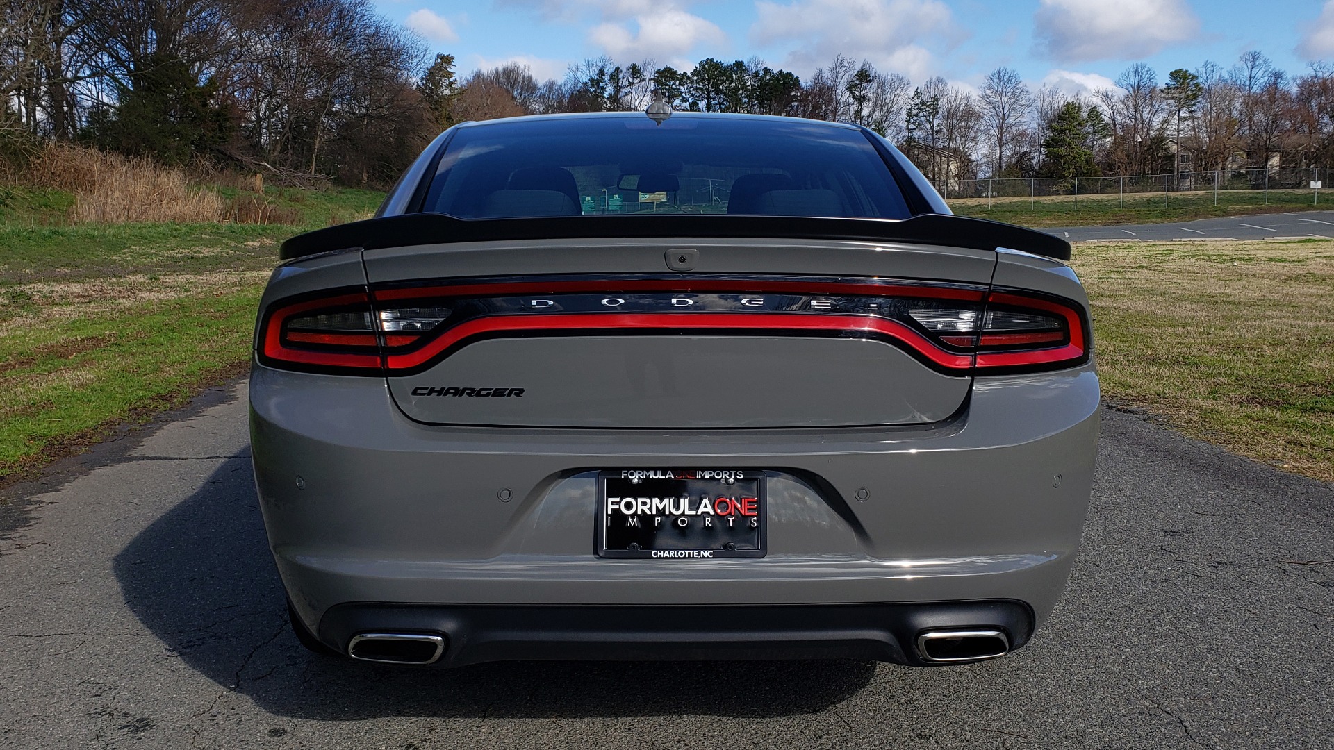 Used 2018 Dodge CHARGER SXT PLUS W/BLACKTOP / V6 / AUTO / KEYLESS-GO / PARK ASST for sale Sold at Formula Imports in Charlotte NC 28227 18