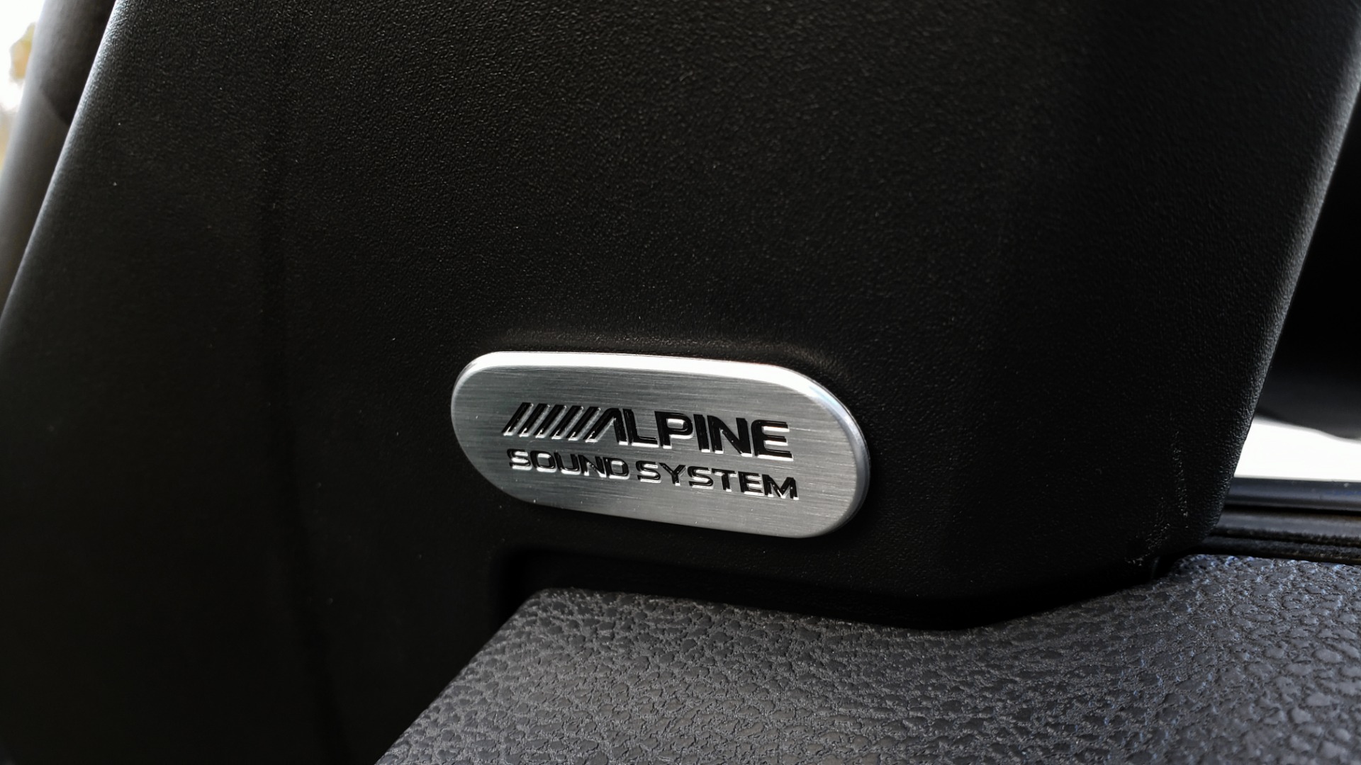 Used 2018 Dodge CHARGER SXT PLUS W/BLACKTOP / V6 / AUTO / KEYLESS-GO / PARK ASST for sale Sold at Formula Imports in Charlotte NC 28227 58