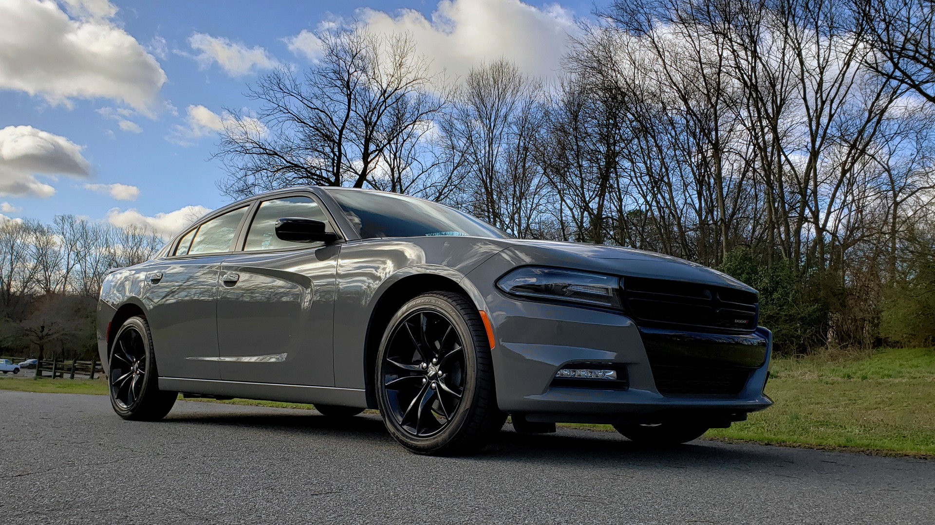 Used 2018 Dodge CHARGER SXT PLUS W/BLACKTOP / V6 / AUTO / KEYLESS-GO / PARK ASST for sale Sold at Formula Imports in Charlotte NC 28227 7