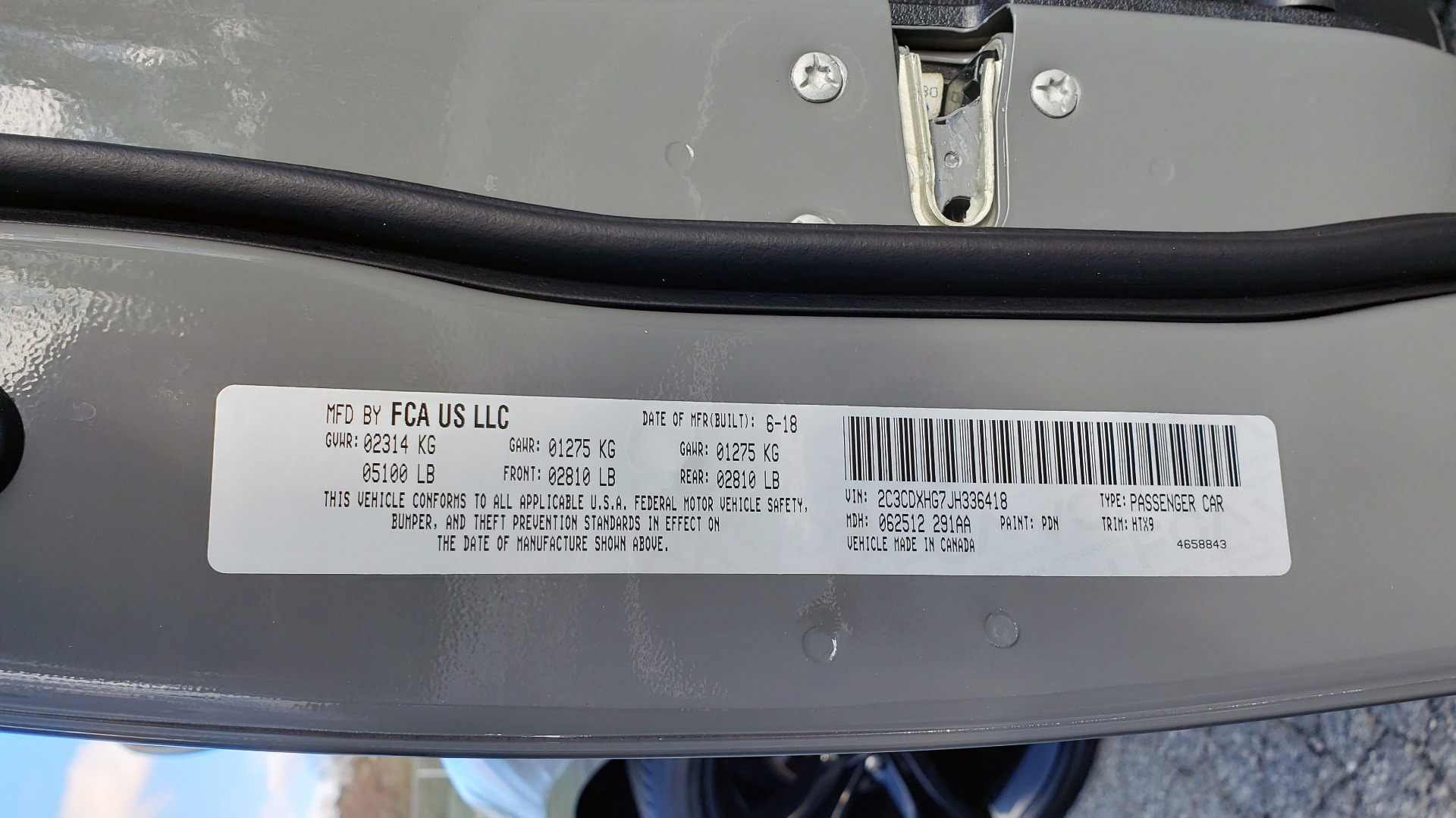 Used 2018 Dodge CHARGER SXT PLUS W/BLACKTOP / V6 / AUTO / KEYLESS-GO / PARK ASST for sale Sold at Formula Imports in Charlotte NC 28227 82