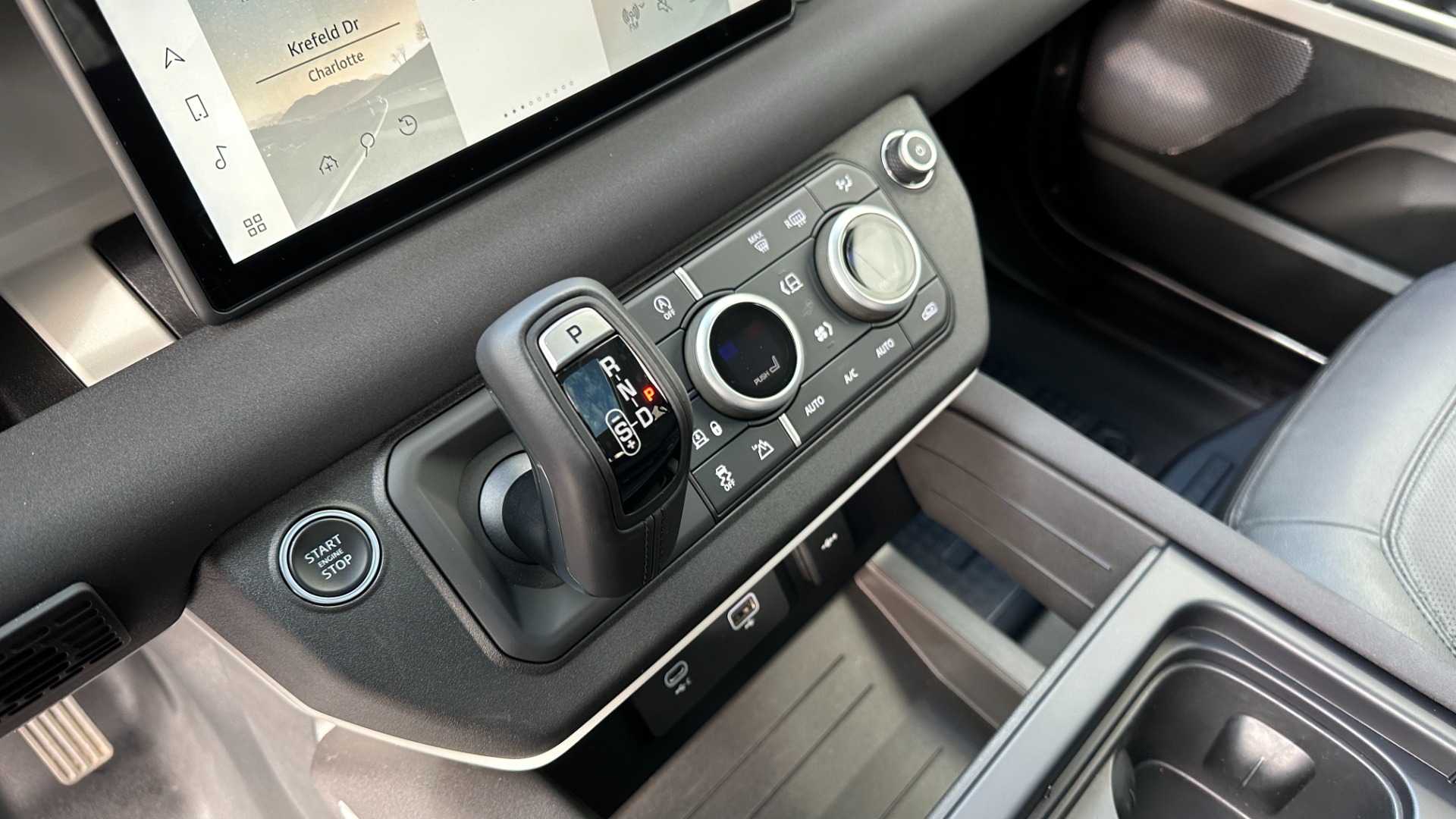 Used 2023 Land Rover Defender S / LED LIGHTS / AIR SUSPENSION / PANORAMIC ROOF / LEATHER / BLACK EXT TRIM for sale Sold at Formula Imports in Charlotte NC 28227 18