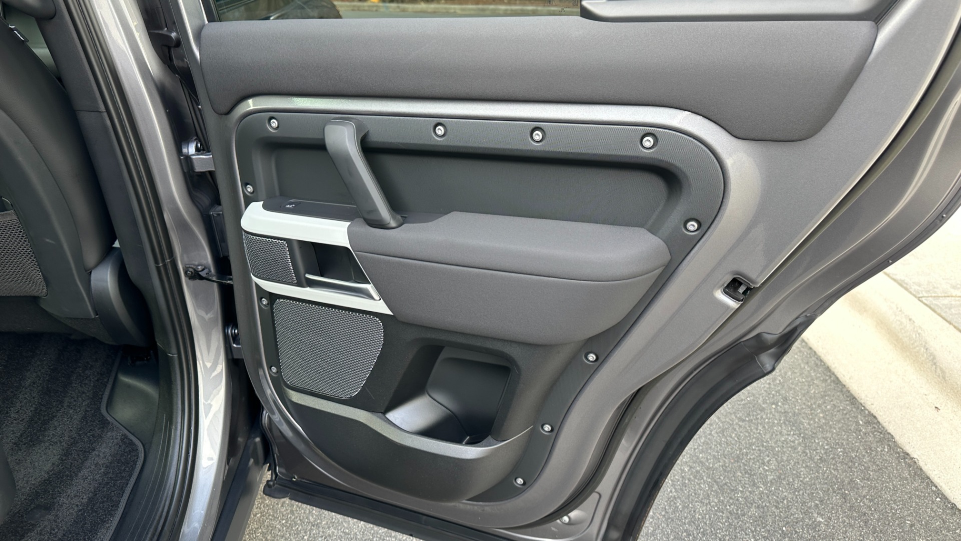 Used 2023 Land Rover Defender S / LED LIGHTS / AIR SUSPENSION / PANORAMIC ROOF / LEATHER / BLACK EXT TRIM for sale $79,999 at Formula Imports in Charlotte NC 28227 28