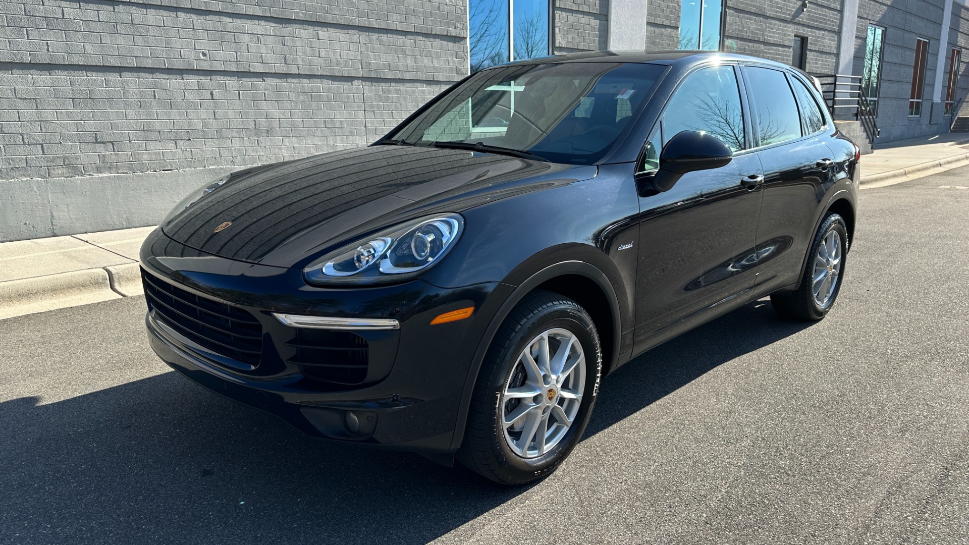 Used 2015 Porsche Cayenne Diesel for sale Sold at Formula Imports in Charlotte NC 28227 2