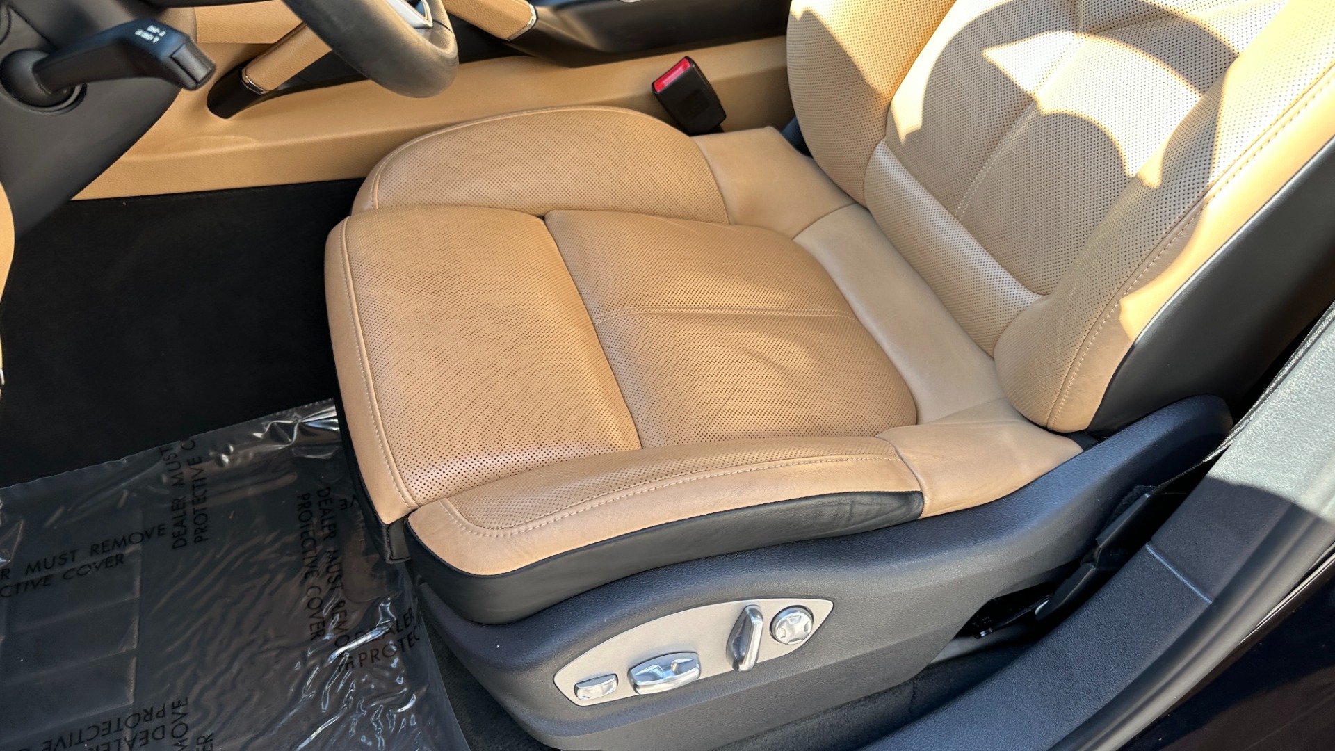 Used 2015 Porsche Cayenne Diesel for sale Sold at Formula Imports in Charlotte NC 28227 26