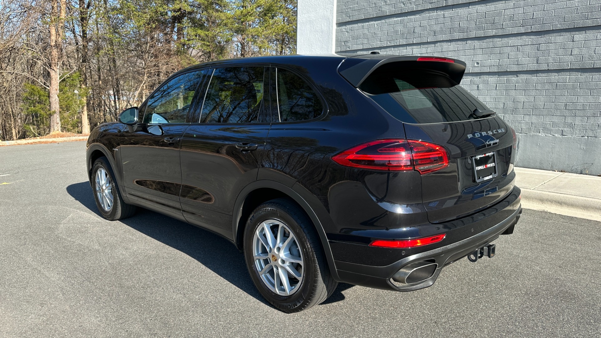 Used 2015 Porsche Cayenne Diesel for sale Sold at Formula Imports in Charlotte NC 28227 4