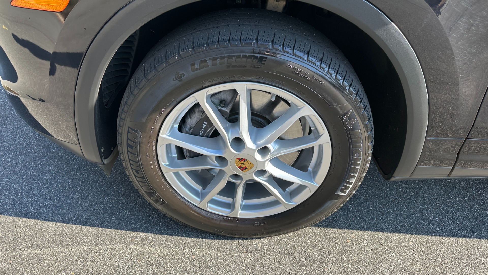 Used 2015 Porsche Cayenne Diesel for sale Sold at Formula Imports in Charlotte NC 28227 44