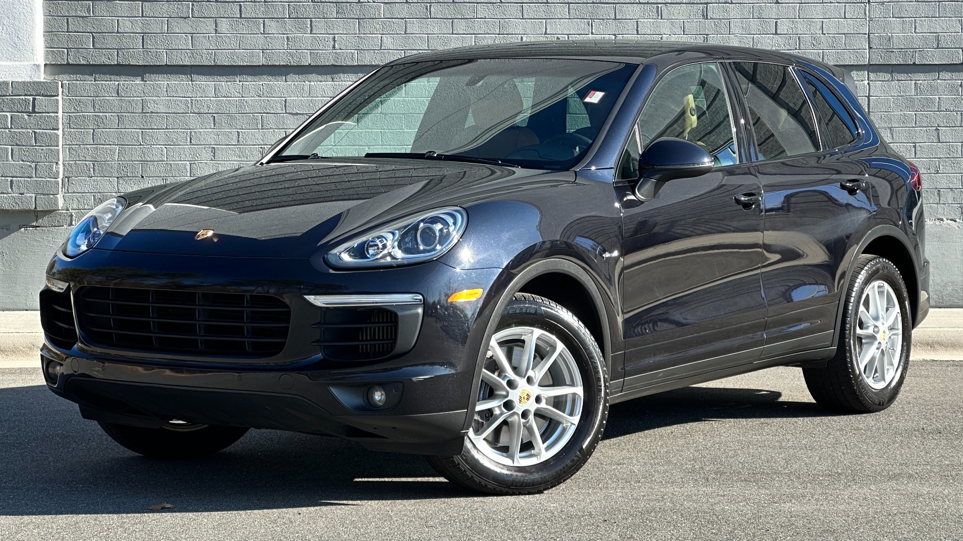 Used 2015 Porsche Cayenne Diesel for sale Sold at Formula Imports in Charlotte NC 28227 1