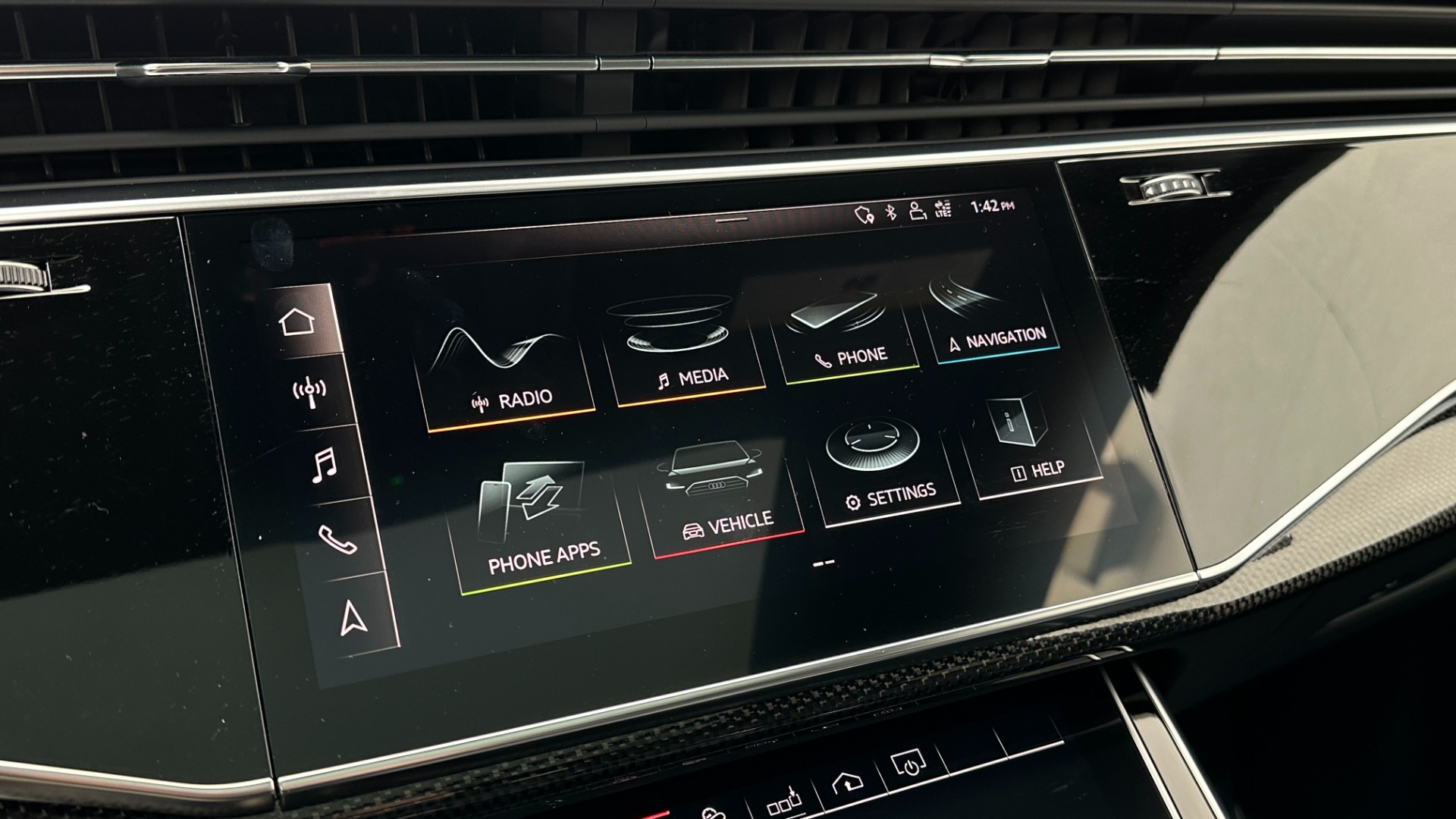 Used 2020 Audi SQ8 Premium Plus for sale Sold at Formula Imports in Charlotte NC 28227 15