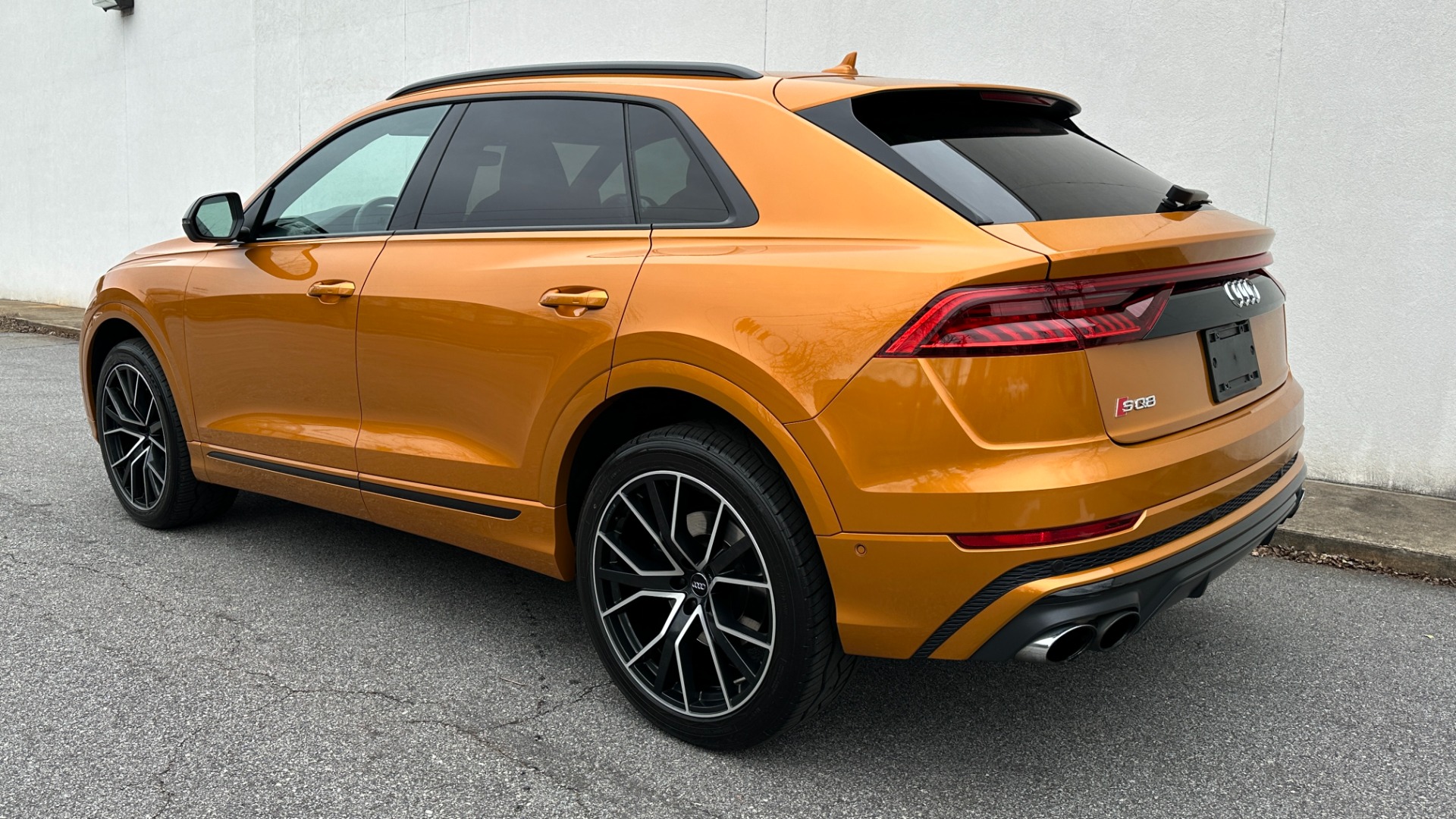 Used 2020 Audi SQ8 Premium Plus for sale Sold at Formula Imports in Charlotte NC 28227 4