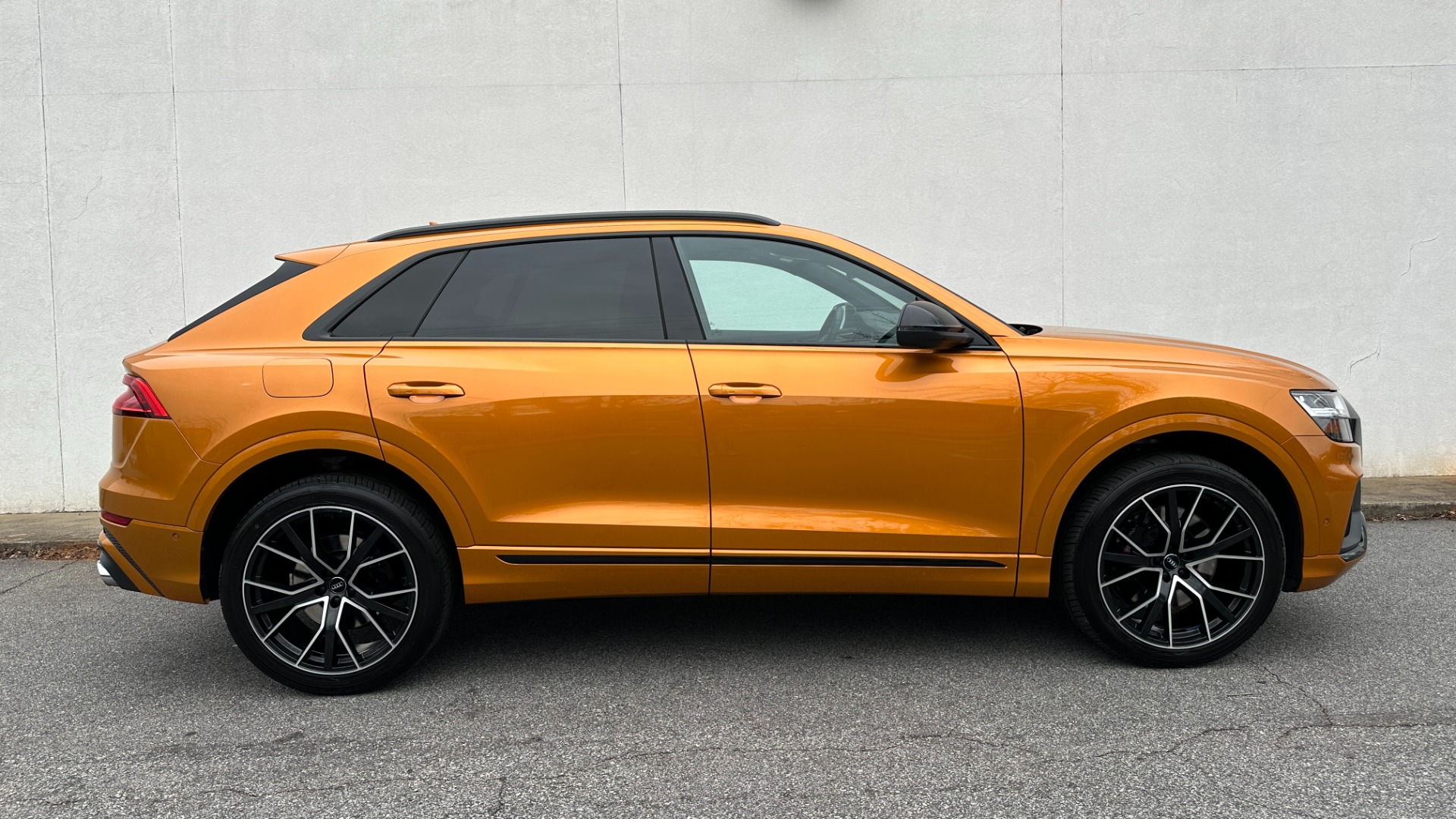 Used 2020 Audi SQ8 Premium Plus for sale Sold at Formula Imports in Charlotte NC 28227 6