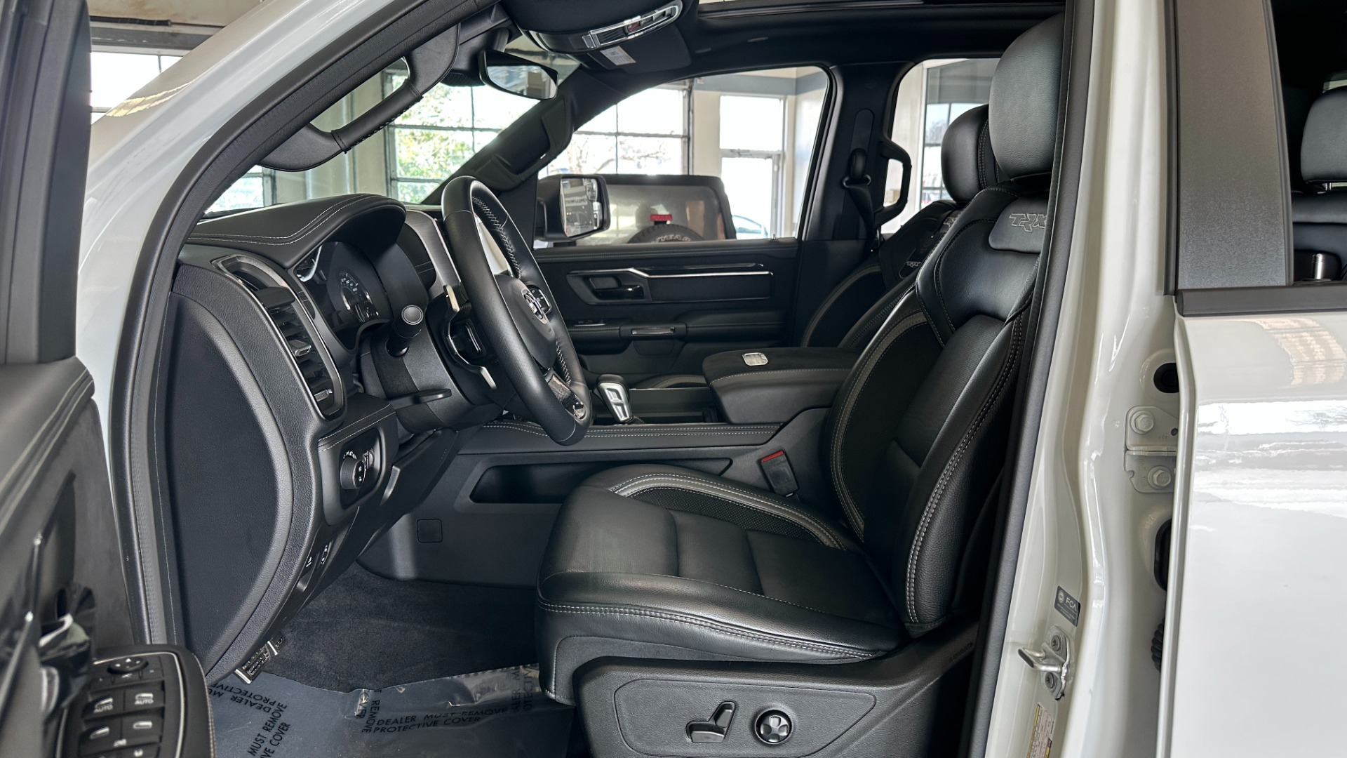 Used 2022 Ram 1500 TRX / LVL 1 / SUPERCHARGED / PANORAMIC ROOF / MOPAR RUNNING BOARDS / 2TONE for sale Sold at Formula Imports in Charlotte NC 28227 12