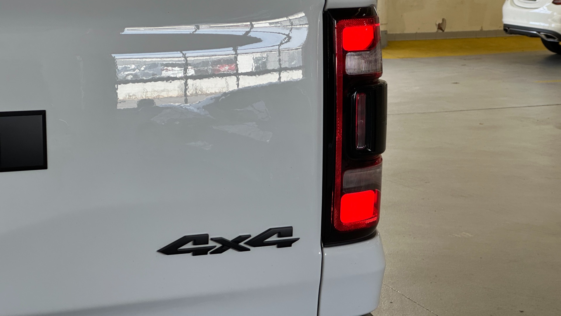 Used 2022 Ram 1500 TRX / LVL 1 / SUPERCHARGED / PANORAMIC ROOF / MOPAR RUNNING BOARDS / 2TONE for sale Sold at Formula Imports in Charlotte NC 28227 46
