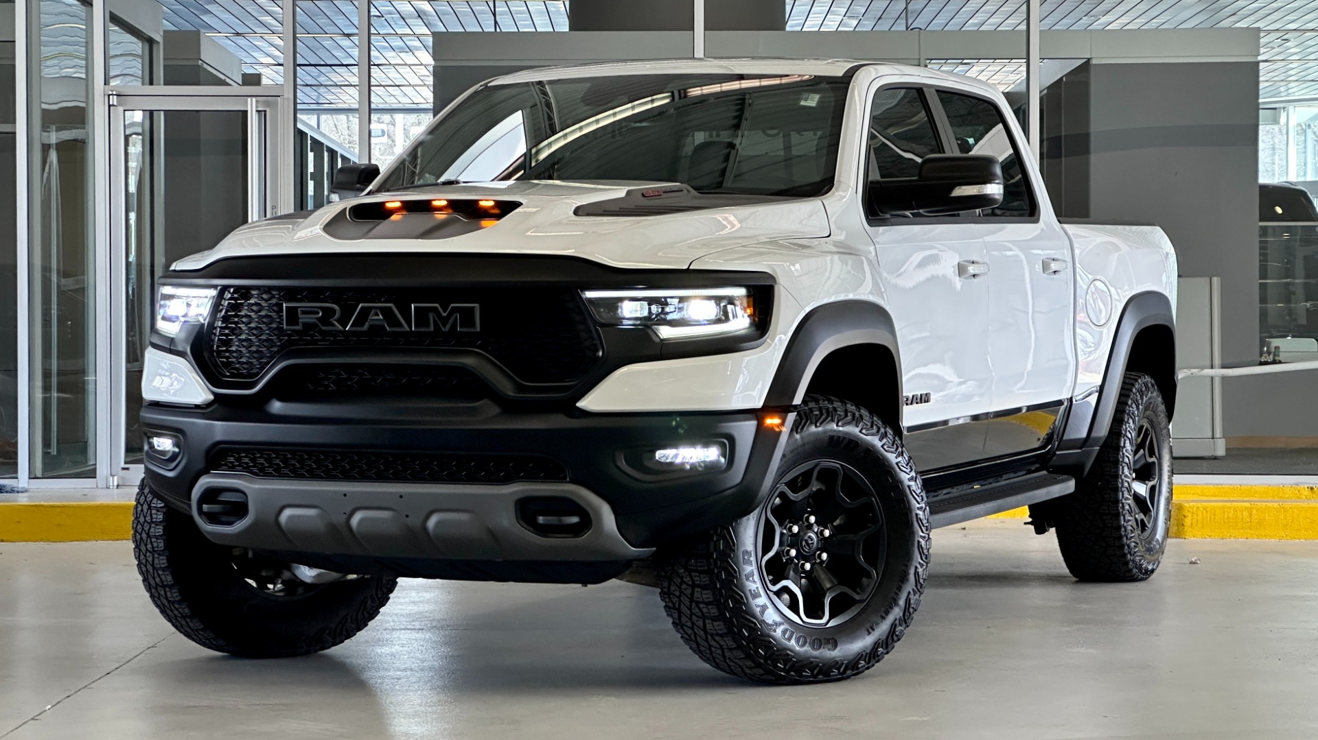 Roof Kit | RAM 1500 TRX 2022 Roof Kit | RAM 1500 TRX 2022