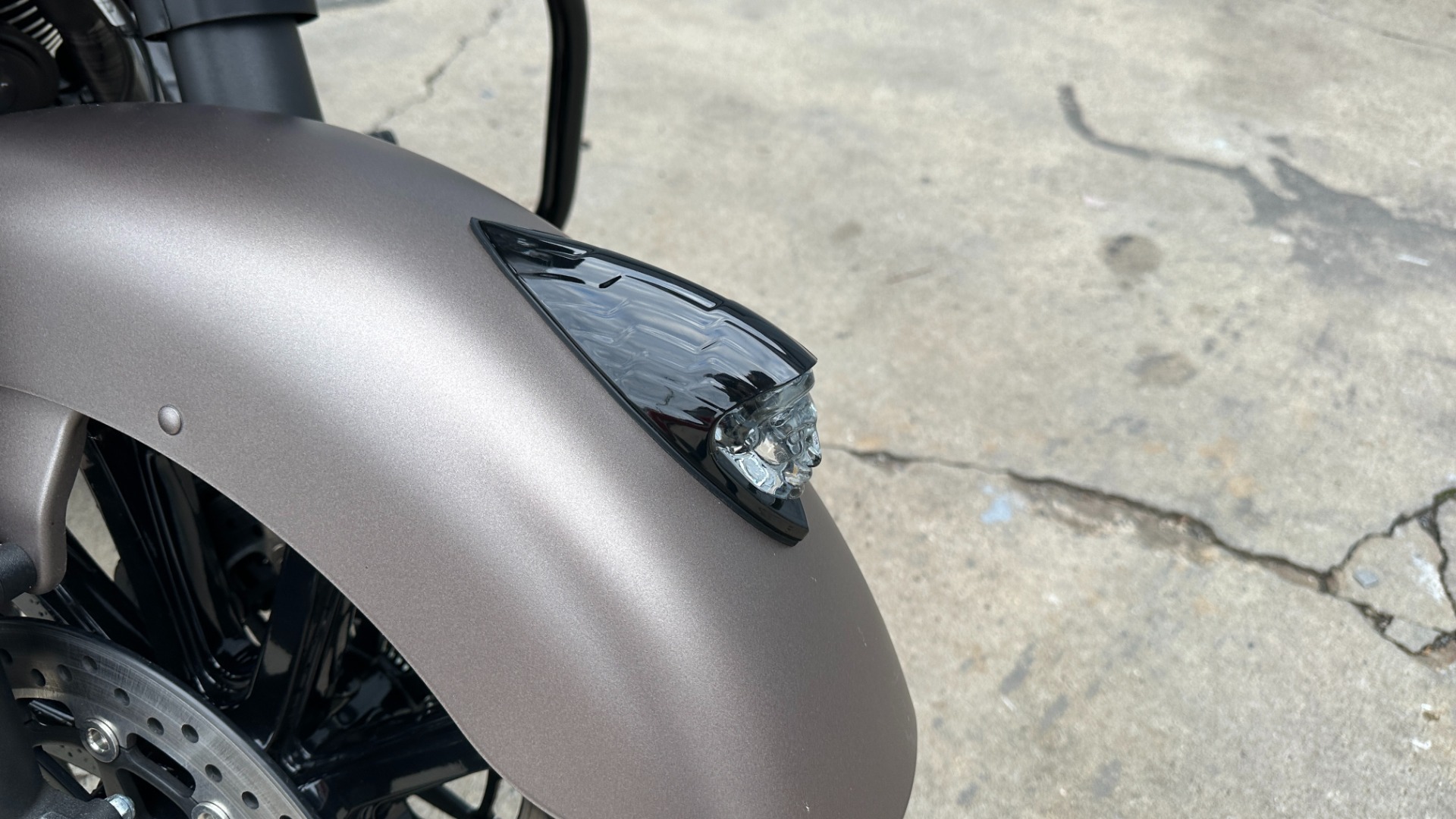 Used 2019 INDIAN CHIEFTAIN DARK HORSE / MATTE PAINT / LOW MILES / NAV / CRUISE CONTROL / TOUCHSCREEN for sale Sold at Formula Imports in Charlotte NC 28227 8