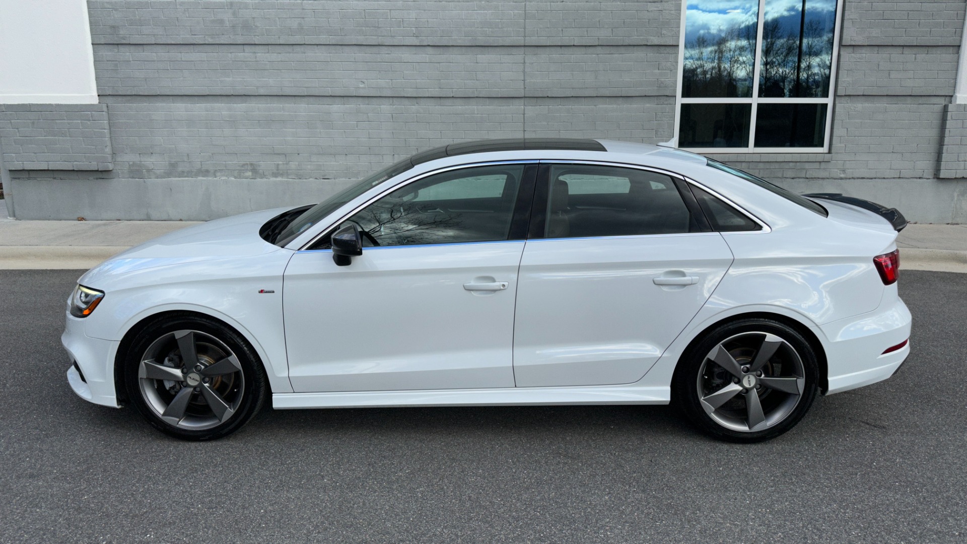 Used 2017 Audi A3 Sedan PREMIUM PLUS / SPORT PACKAGE / LIGHT PACKAGE / SPORT SUSPENSION / B&O SOUND for sale $21,995 at Formula Imports in Charlotte NC 28227 3