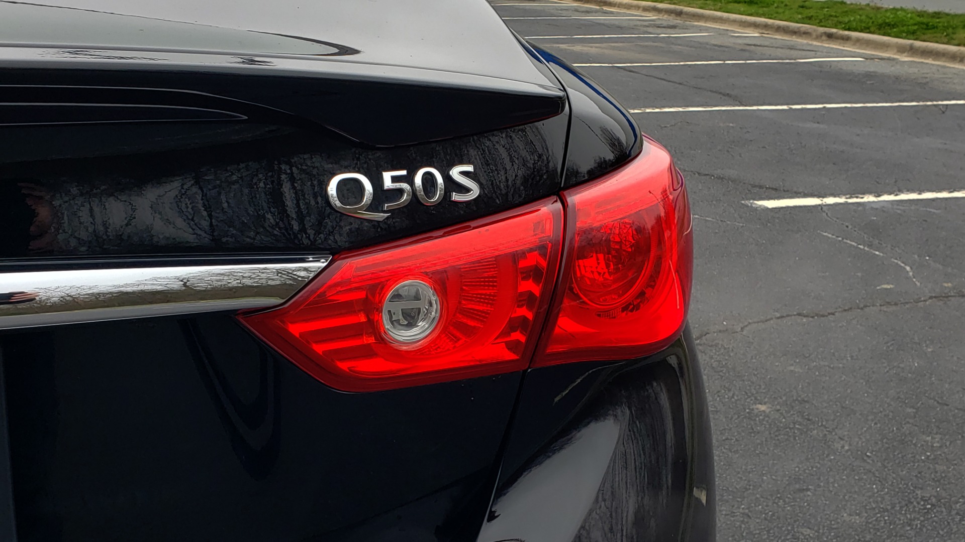 Used 2016 Infiniti Q50 3.0t PREMIUM SPORT AWD / NAV / SUNROOF / HTD STS / REARVIEW for sale Sold at Formula Imports in Charlotte NC 28227 24