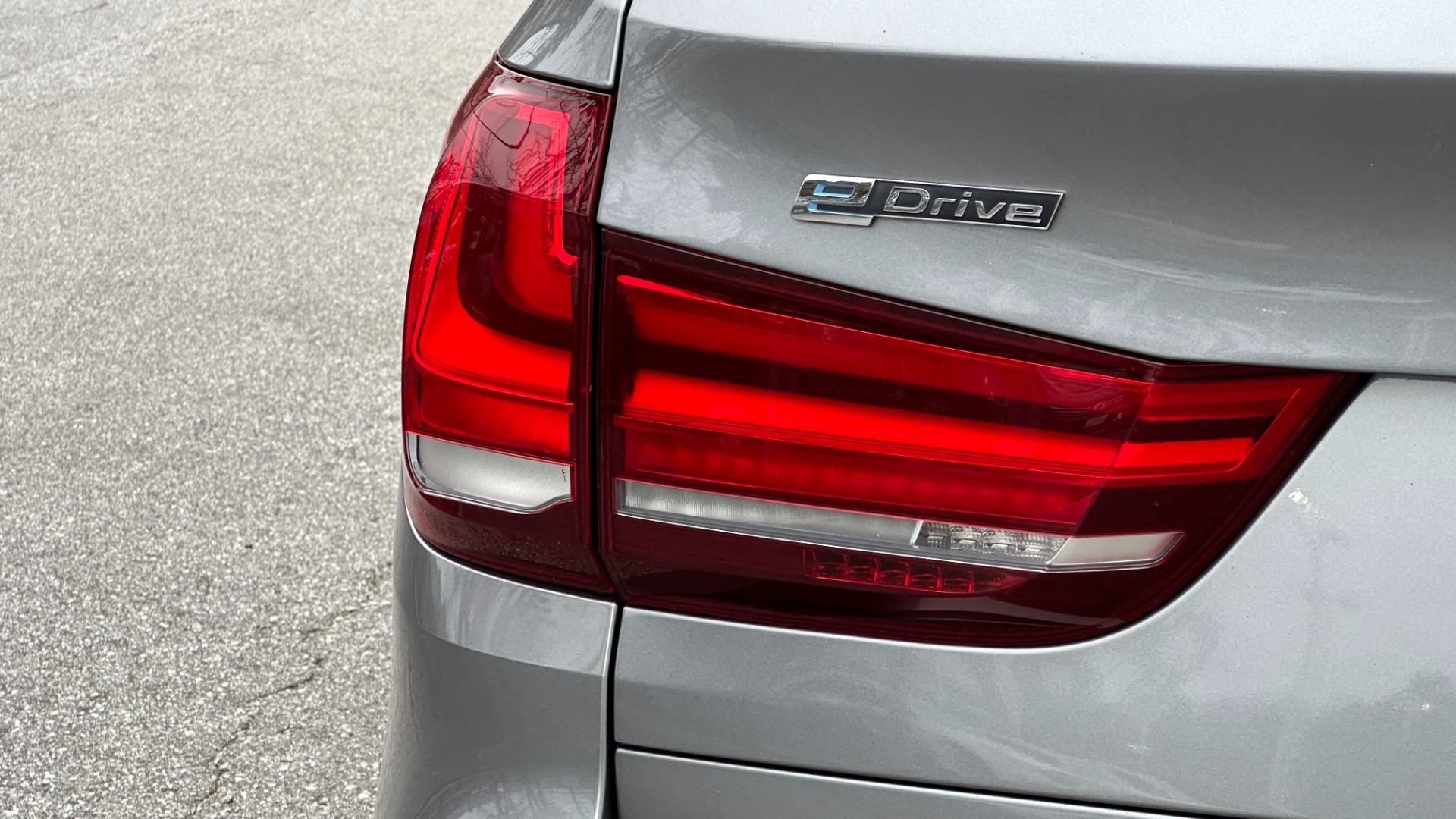 Used 2016 BMW X5 eDrive xDrive40e / HYBRID / COLD WEATHER PACKAGE / PREMIUM PACKAGE for sale $23,995 at Formula Imports in Charlotte NC 28227 40