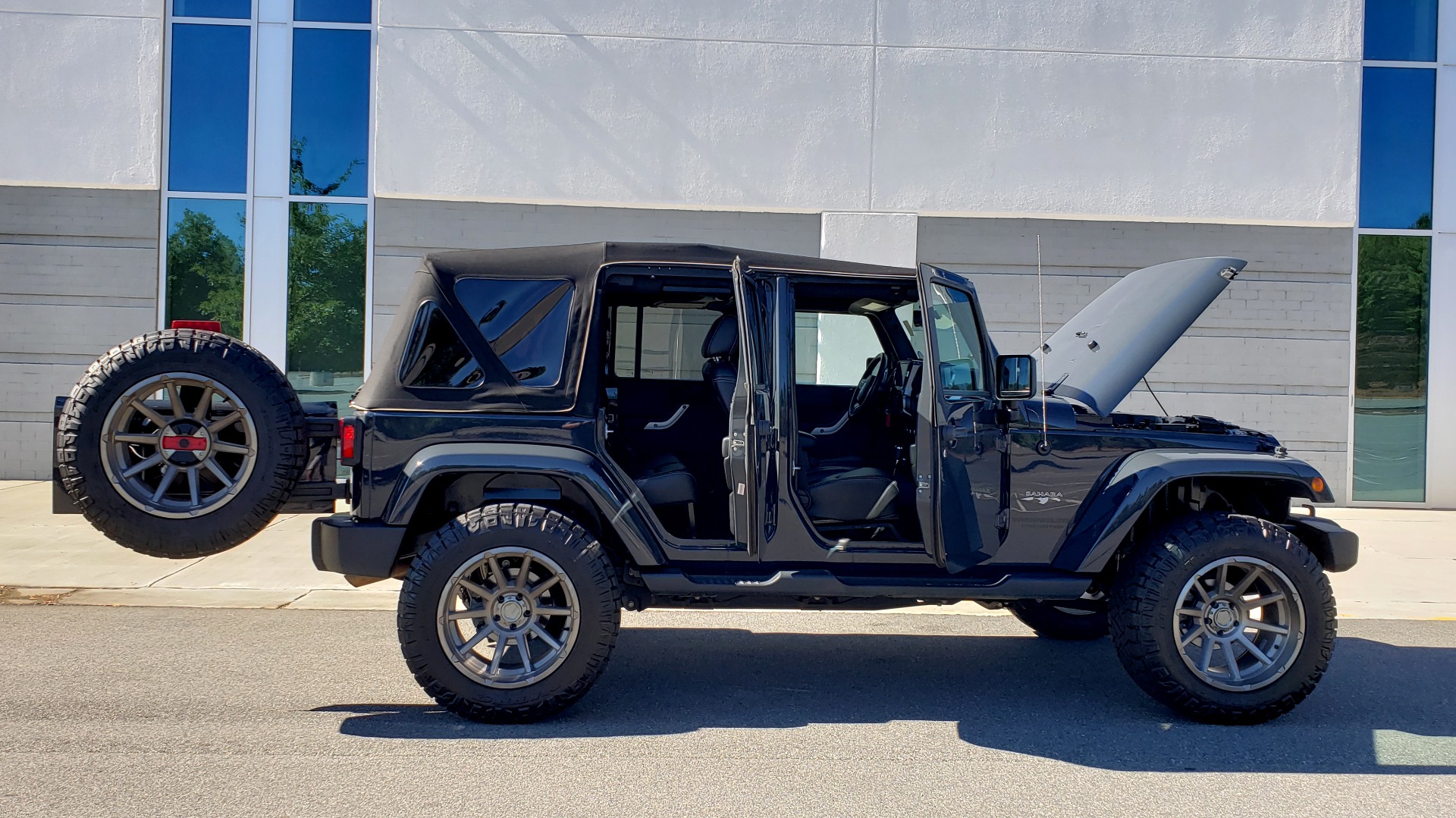 Used 2016 Jeep WRANGLER UNLIMITED SAHARA 4X4 / NAV / ALPINE / TOW PKG / CUSTOM WHEELS for sale Sold at Formula Imports in Charlotte NC 28227 11