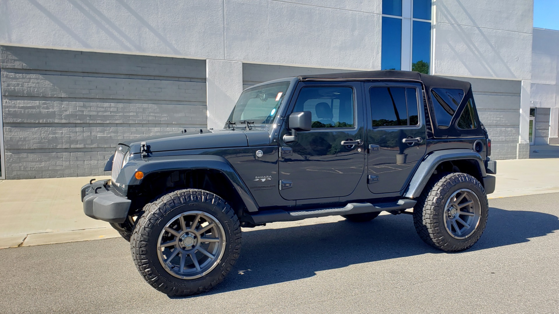 Used 2016 Jeep WRANGLER UNLIMITED SAHARA 4X4 / NAV / ALPINE / TOW PKG / CUSTOM WHEELS for sale Sold at Formula Imports in Charlotte NC 28227 2