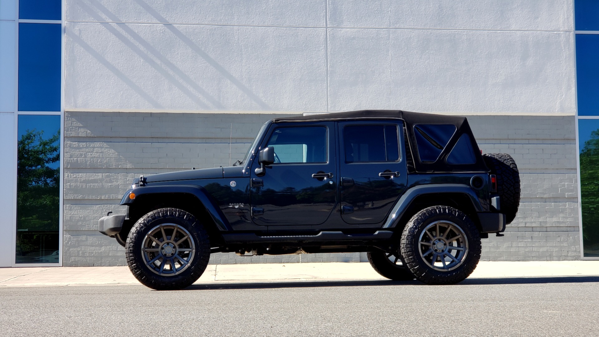 Used 2016 Jeep WRANGLER UNLIMITED SAHARA 4X4 / NAV / ALPINE / TOW PKG / CUSTOM WHEELS for sale Sold at Formula Imports in Charlotte NC 28227 3