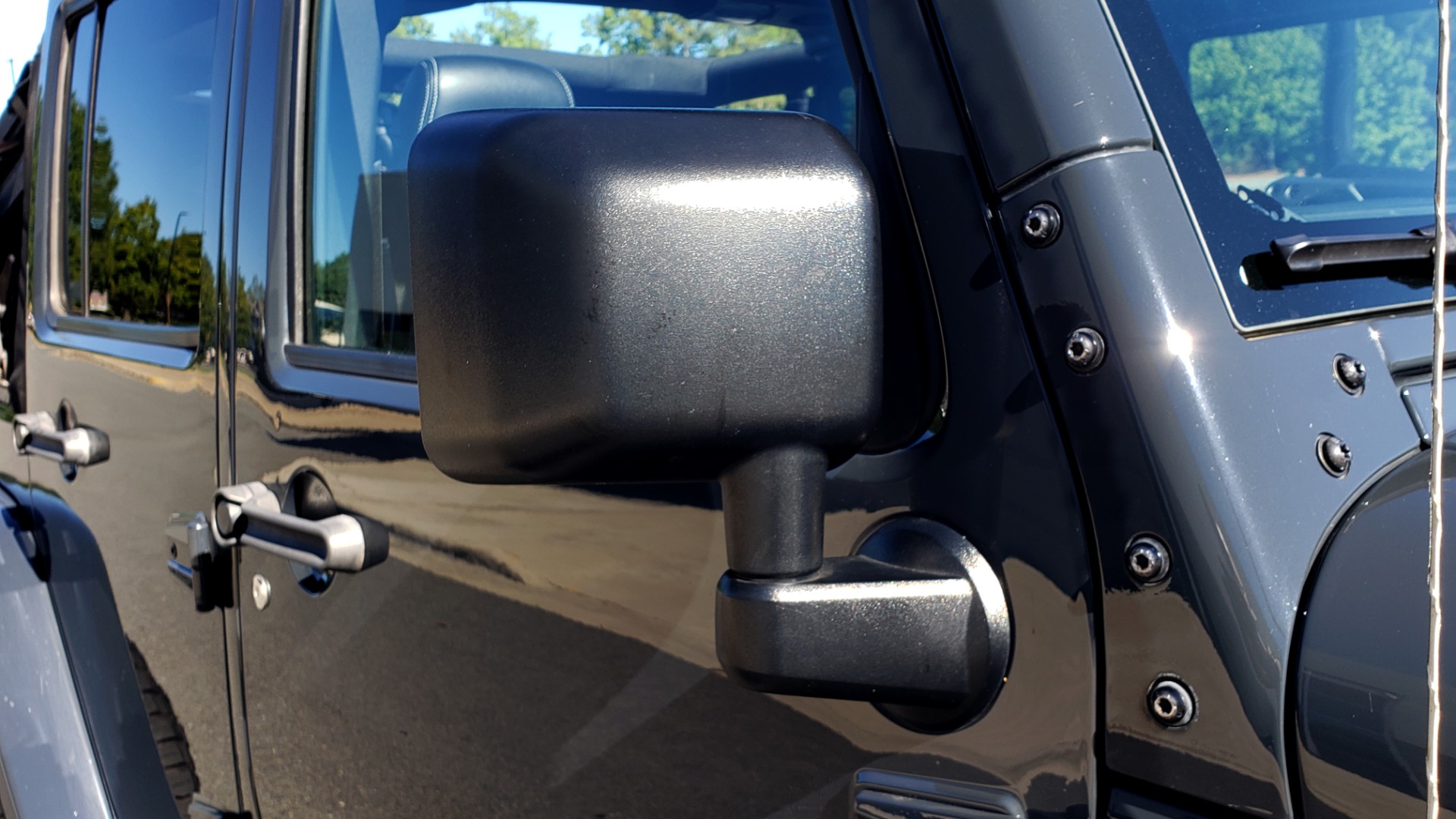 Used 2016 Jeep WRANGLER UNLIMITED SAHARA 4X4 / NAV / ALPINE / TOW PKG / CUSTOM WHEELS for sale Sold at Formula Imports in Charlotte NC 28227 32