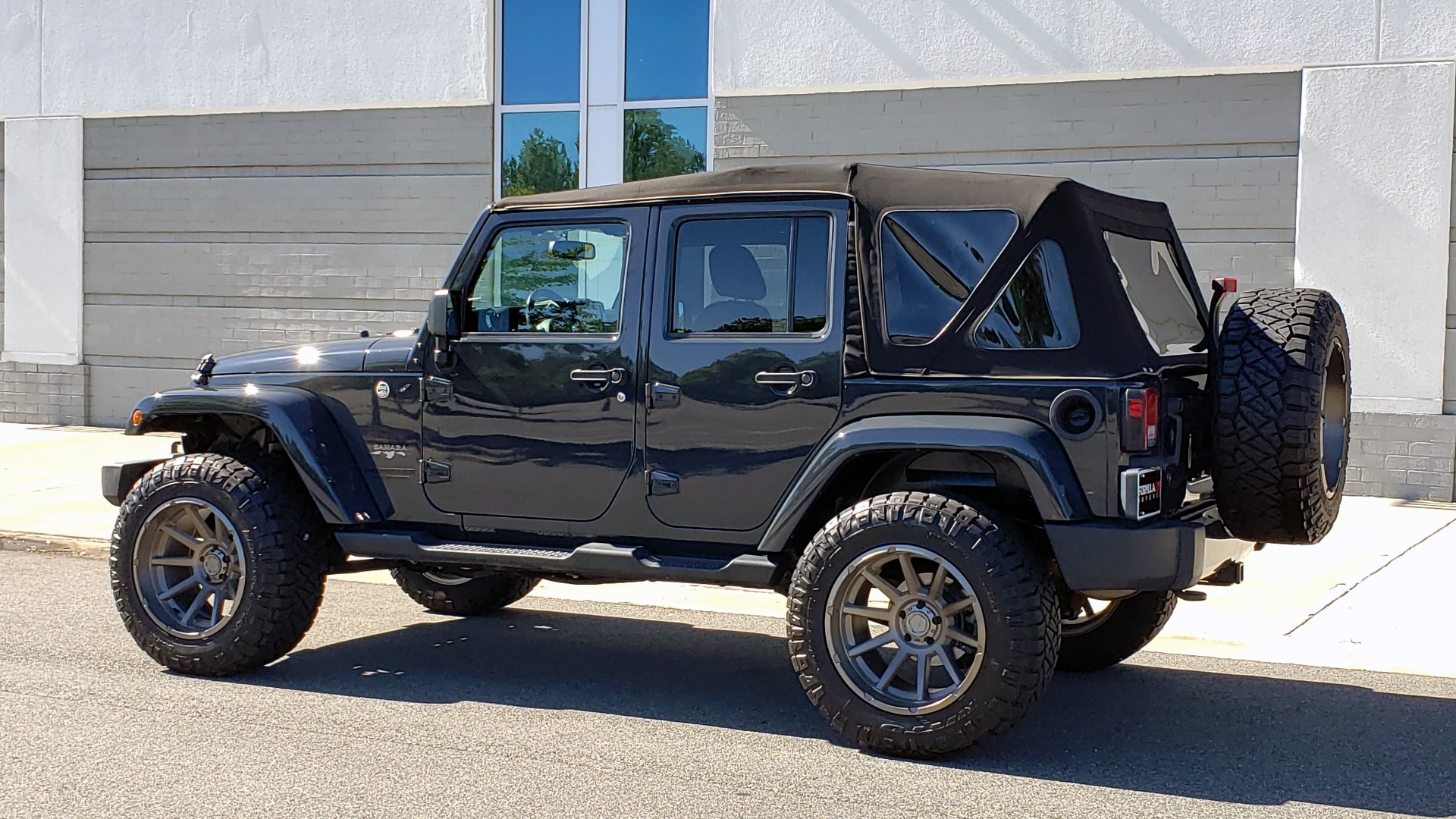 Used 2016 Jeep WRANGLER UNLIMITED SAHARA 4X4 / NAV / ALPINE / TOW PKG / CUSTOM WHEELS for sale Sold at Formula Imports in Charlotte NC 28227 4