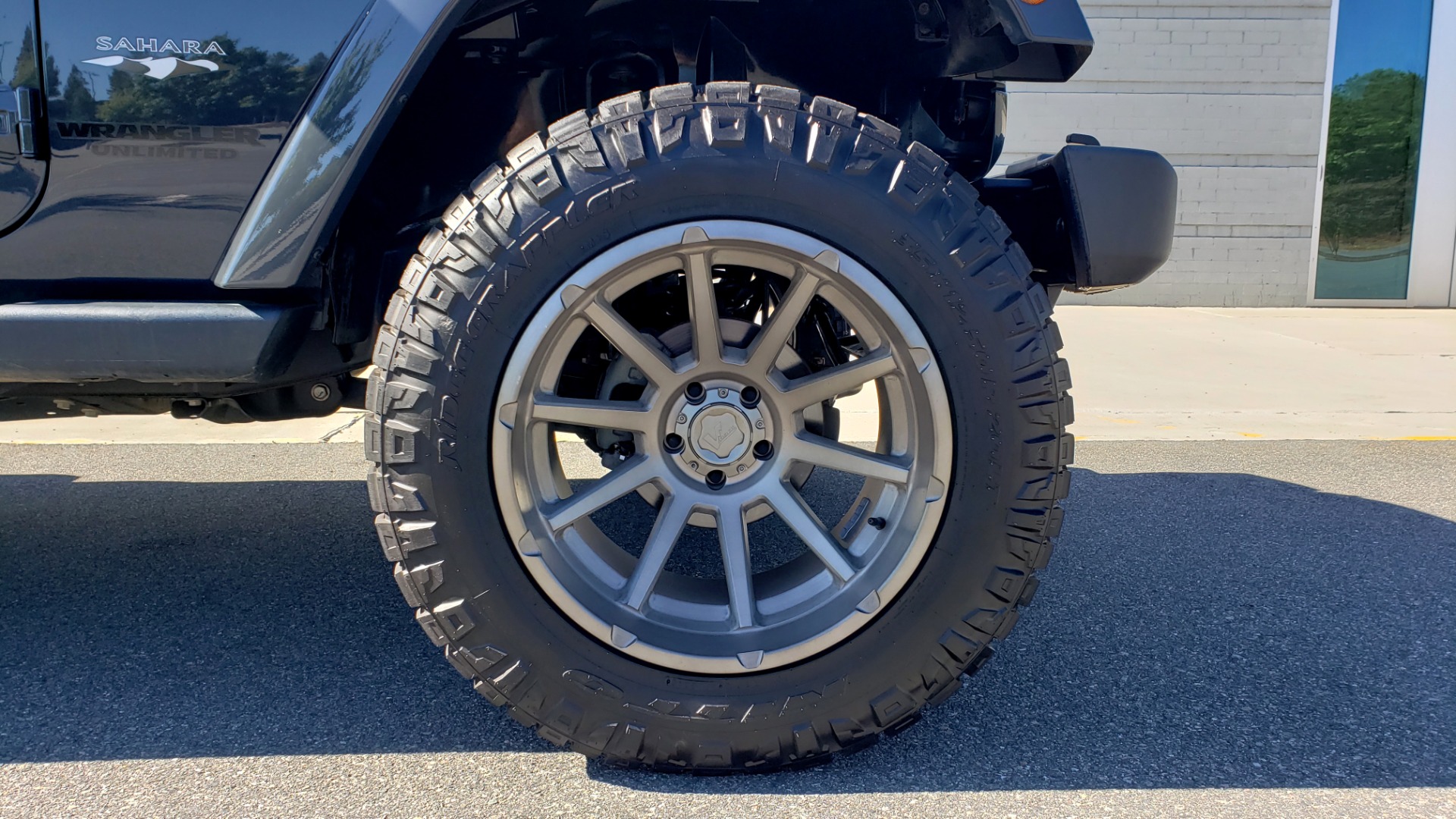 Used 2016 Jeep WRANGLER UNLIMITED SAHARA 4X4 / NAV / ALPINE / TOW PKG / CUSTOM WHEELS for sale Sold at Formula Imports in Charlotte NC 28227 66
