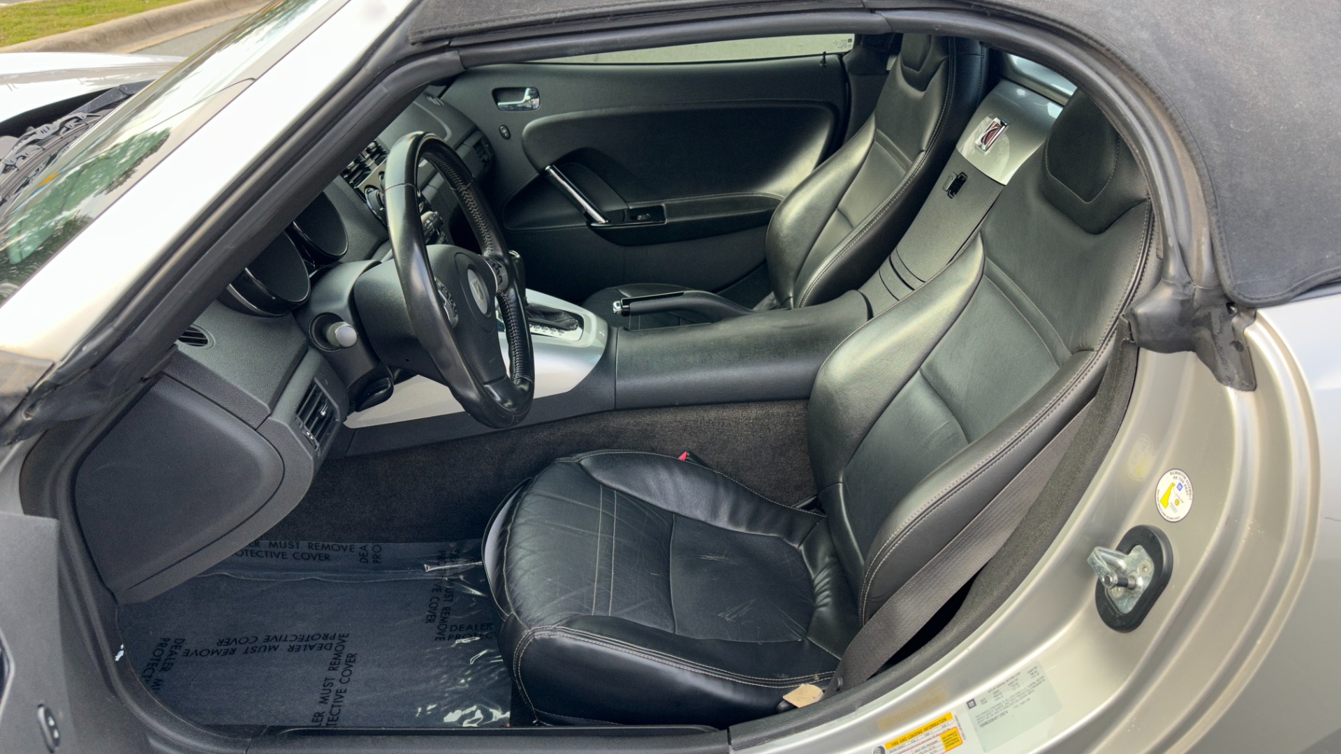 Used 2008 Saturn Sky CONVERTIBLE / MONSOON AUDIO / AUTOMATIC / PREMIUM TRIM / SPOILER for sale Sold at Formula Imports in Charlotte NC 28227 17