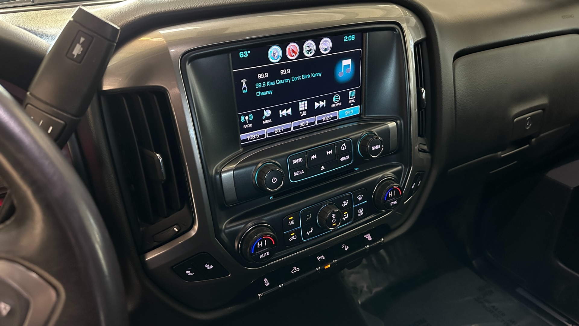 Used 2018 Chevrolet Silverado 2500HD LT for sale Sold at Formula Imports in Charlotte NC 28227 29