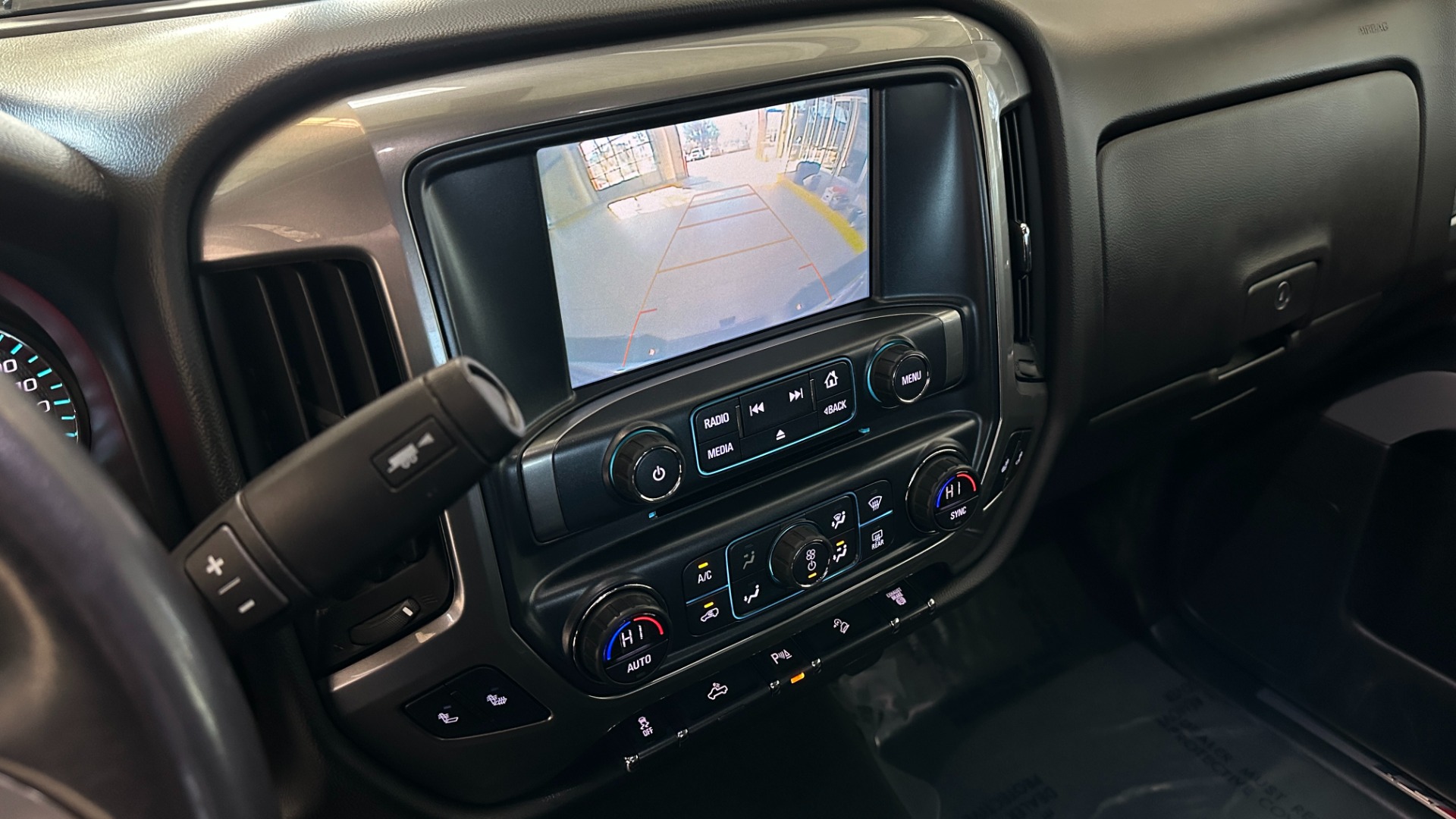 Used 2018 Chevrolet Silverado 2500HD LT for sale Sold at Formula Imports in Charlotte NC 28227 31