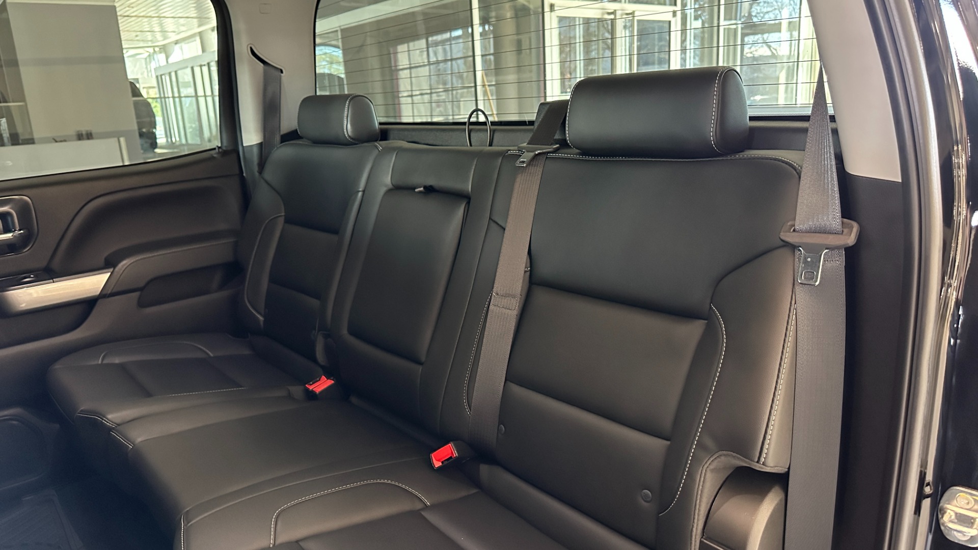 Used 2018 Chevrolet Silverado 2500HD LT for sale Sold at Formula Imports in Charlotte NC 28227 35