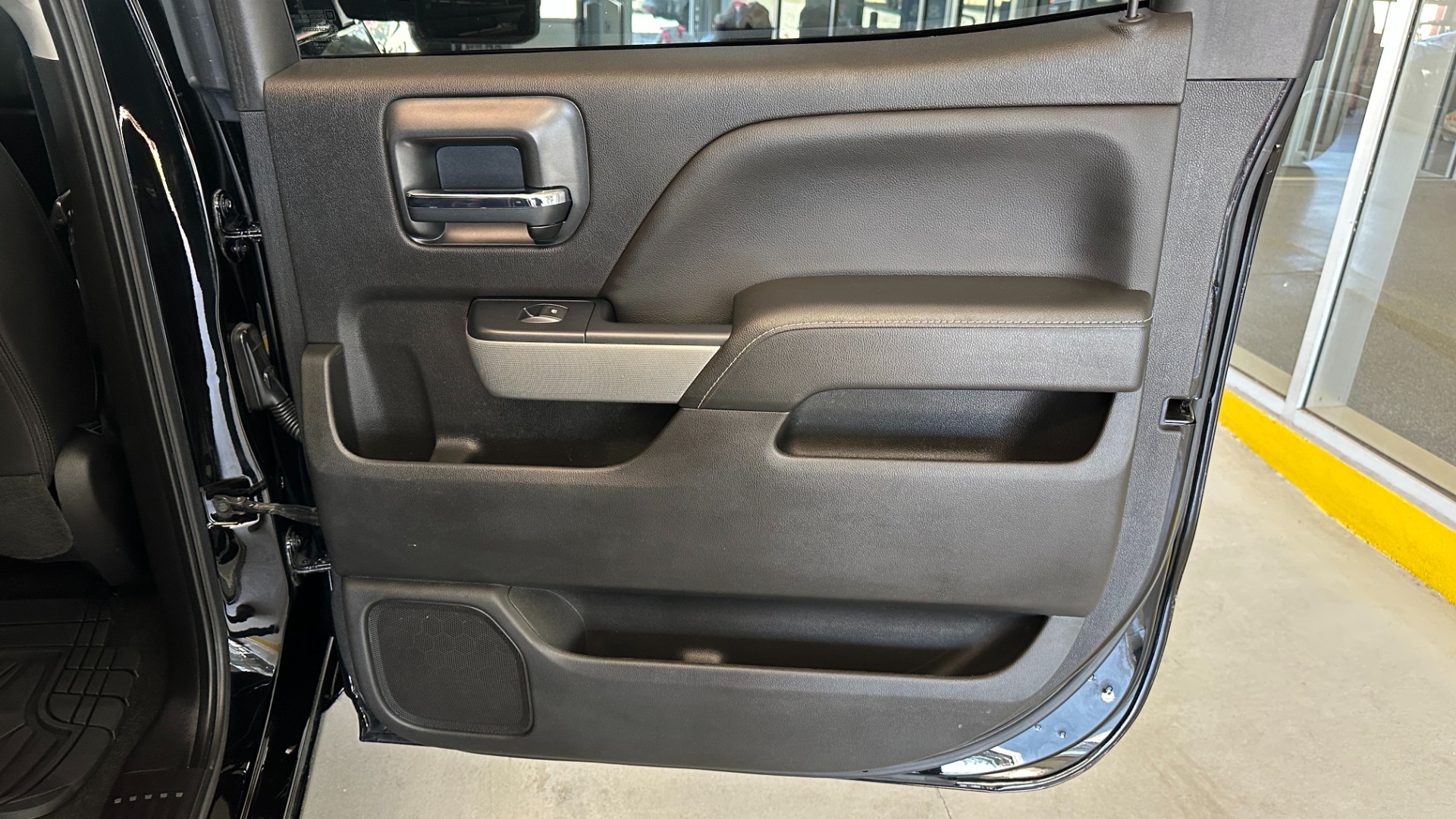 Used 2018 Chevrolet Silverado 2500HD LT for sale Sold at Formula Imports in Charlotte NC 28227 36