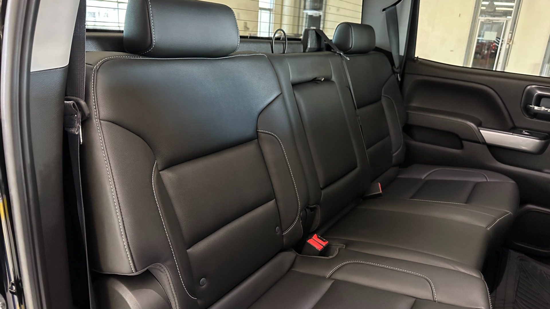 Used 2018 Chevrolet Silverado 2500HD LT for sale Sold at Formula Imports in Charlotte NC 28227 38