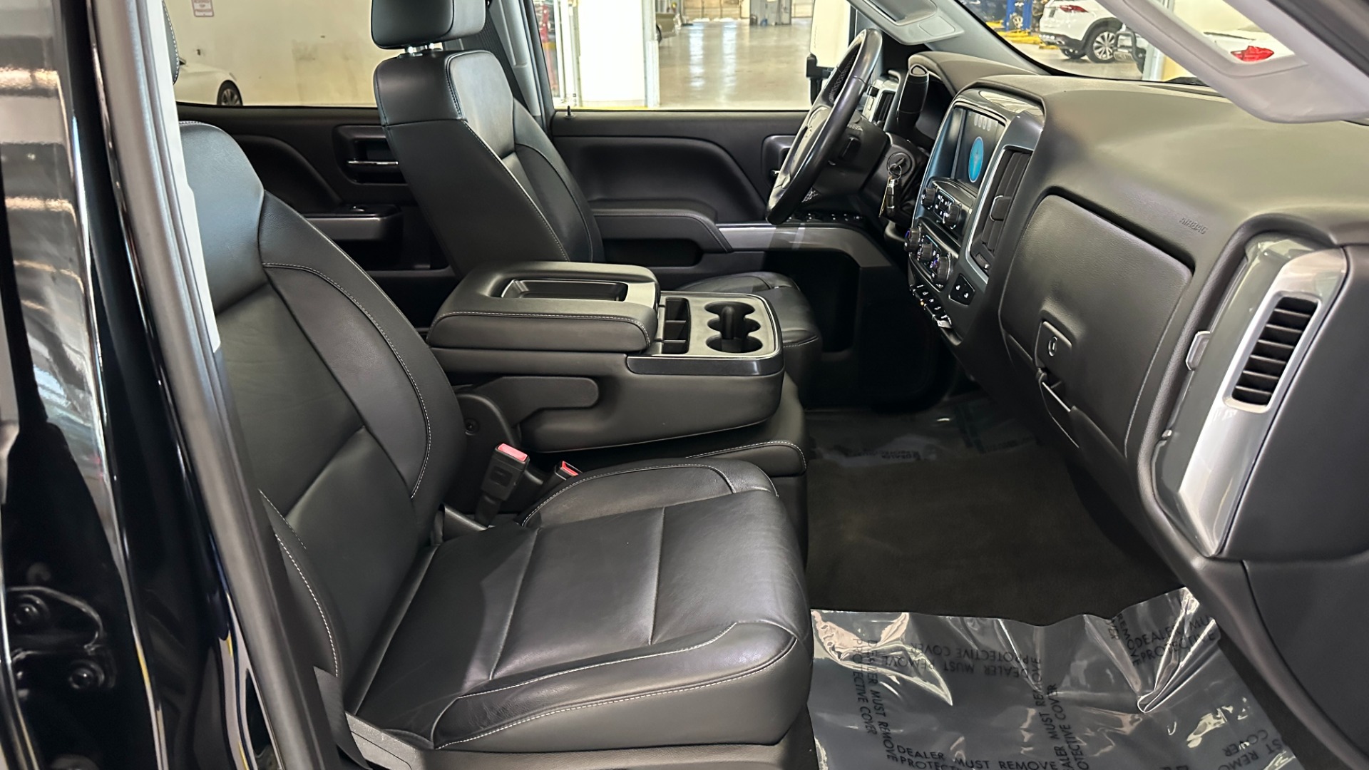 Used 2018 Chevrolet Silverado 2500HD LT for sale Sold at Formula Imports in Charlotte NC 28227 41