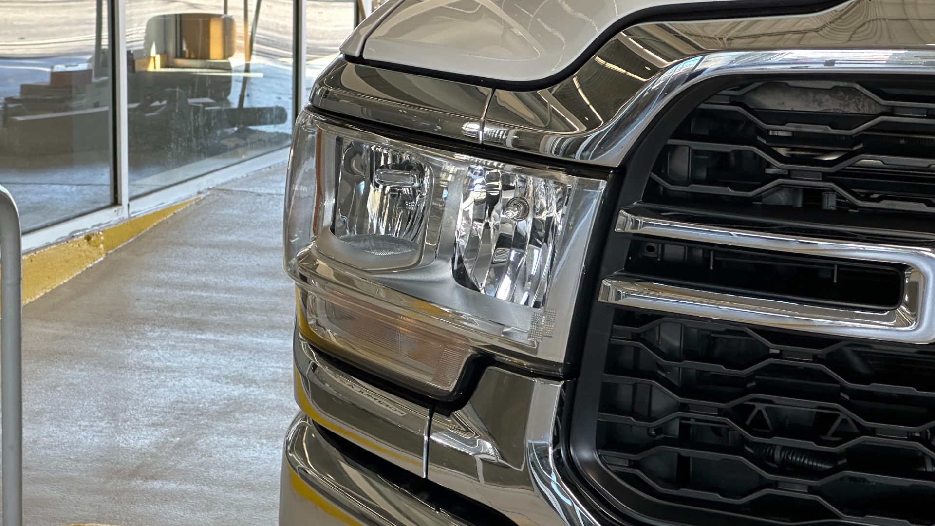 Used 2021 Ram 2500 TRADESMAN / LVL 2 PKG / 6.7L CUMMINS DIESEL / CREW CAB / 4X4 / CHROME PKG for sale $41,595 at Formula Imports in Charlotte NC 28227 10