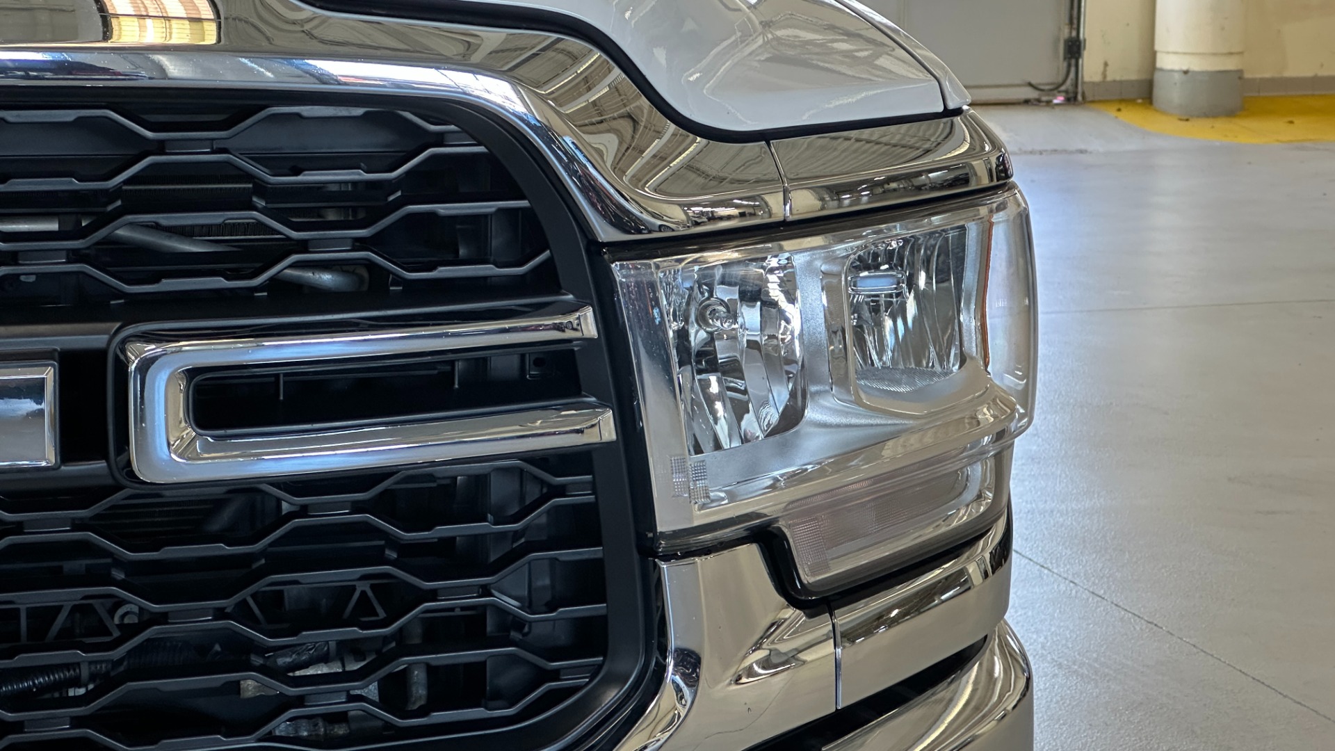 Used 2021 Ram 2500 TRADESMAN / LVL 2 PKG / 6.7L CUMMINS DIESEL / CREW CAB / 4X4 / CHROME PKG for sale $41,595 at Formula Imports in Charlotte NC 28227 11