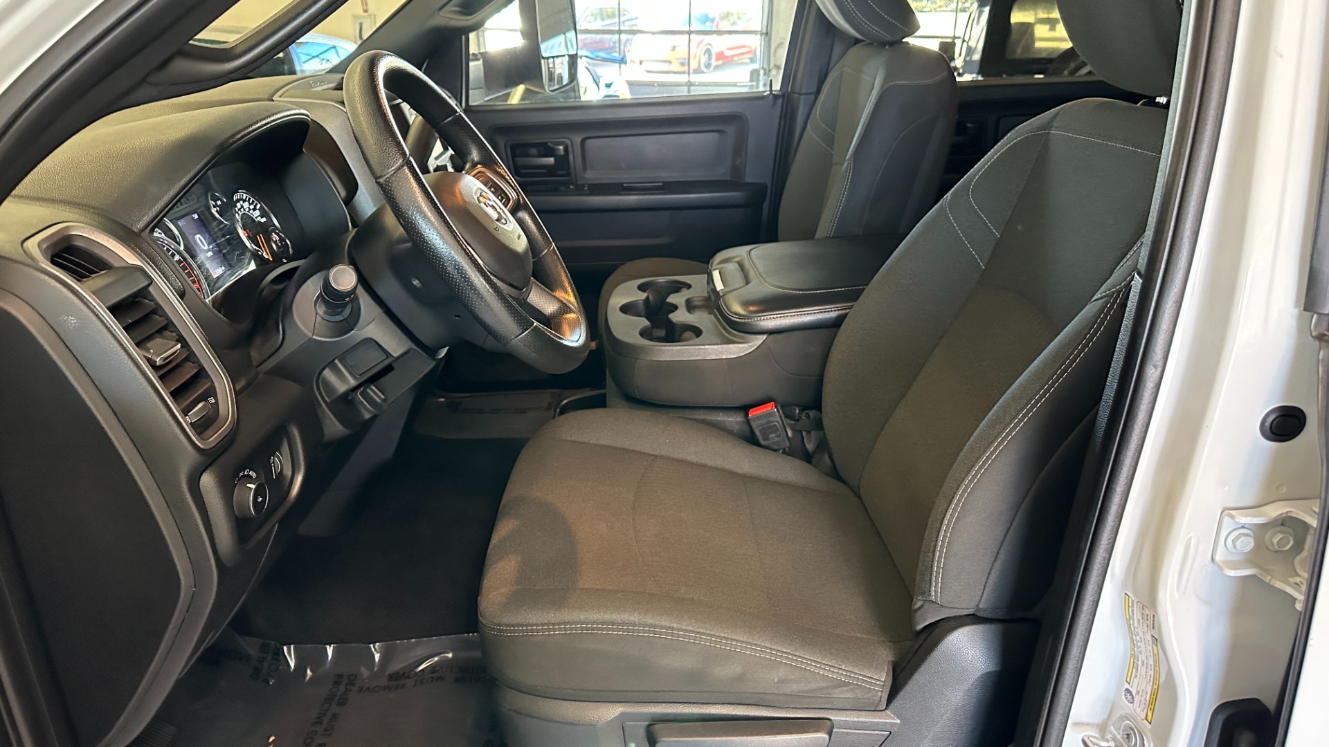 Used 2021 Ram 2500 TRADESMAN / LVL 2 PKG / 6.7L CUMMINS DIESEL / CREW CAB / 4X4 / CHROME PKG for sale $41,595 at Formula Imports in Charlotte NC 28227 18