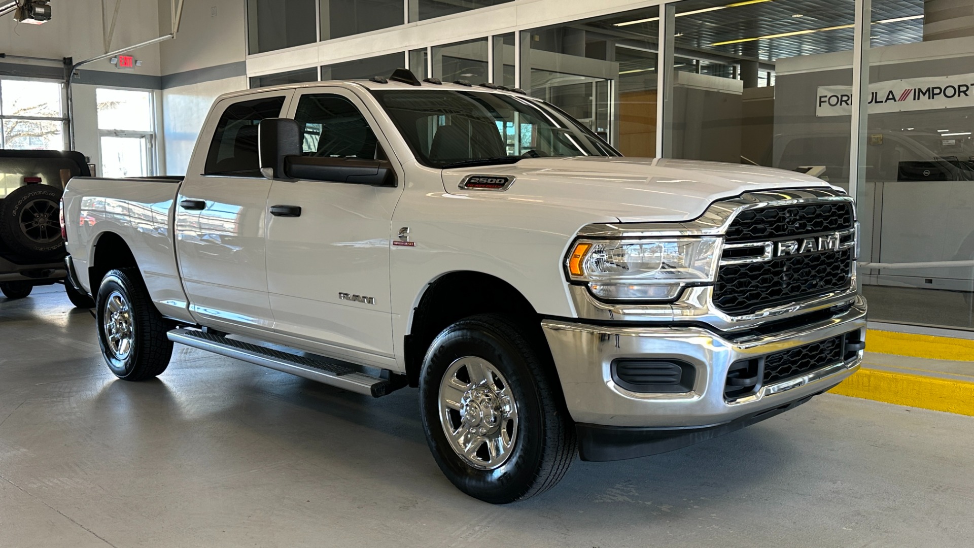 Used 2021 Ram 2500 TRADESMAN / LVL 2 PKG / 6.7L CUMMINS DIESEL / CREW CAB / 4X4 / CHROME PKG for sale $41,595 at Formula Imports in Charlotte NC 28227 3