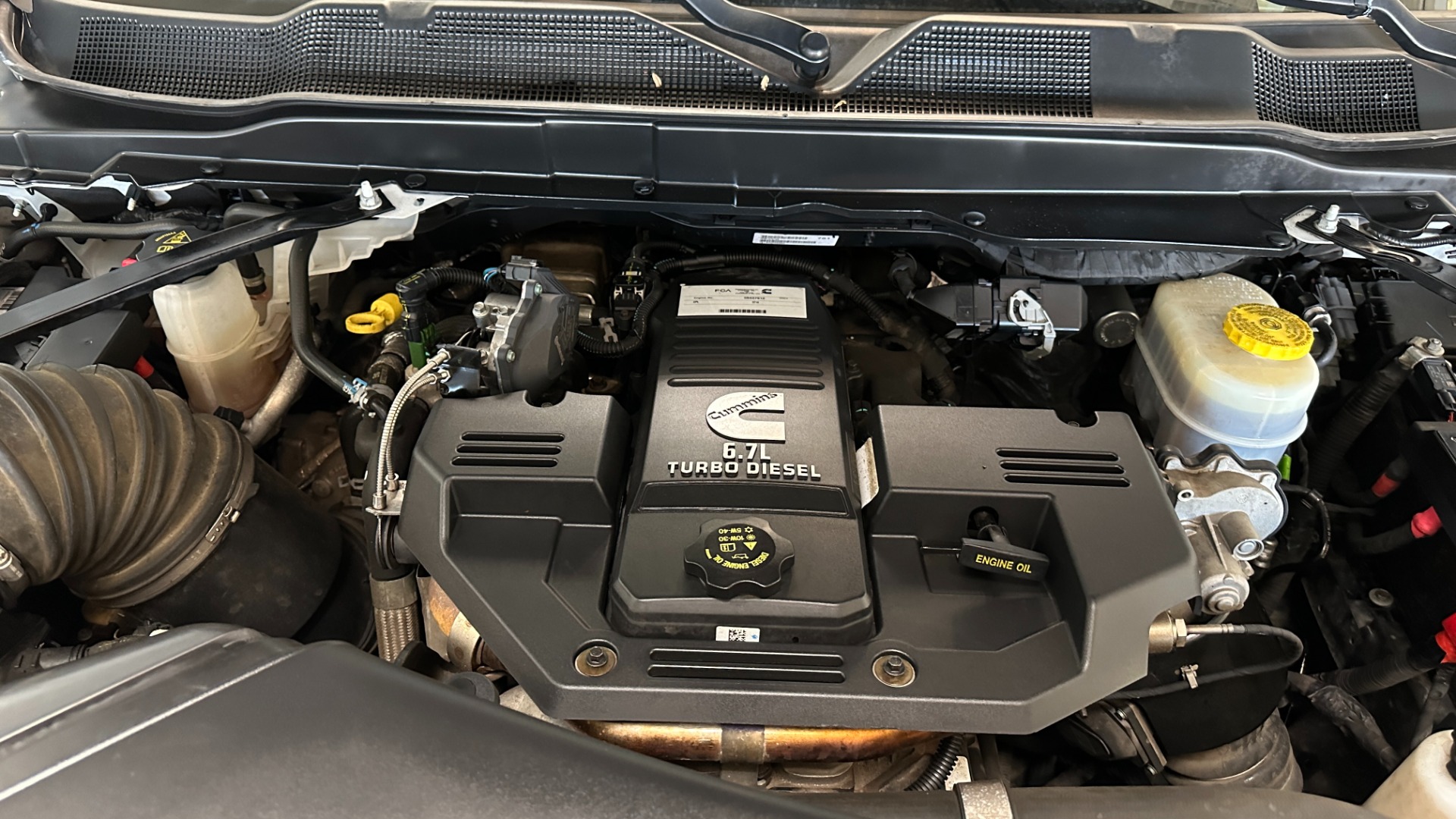 Used 2021 Ram 2500 TRADESMAN / LVL 2 PKG / 6.7L CUMMINS DIESEL / CREW CAB / 4X4 / CHROME PKG for sale $41,595 at Formula Imports in Charlotte NC 28227 8