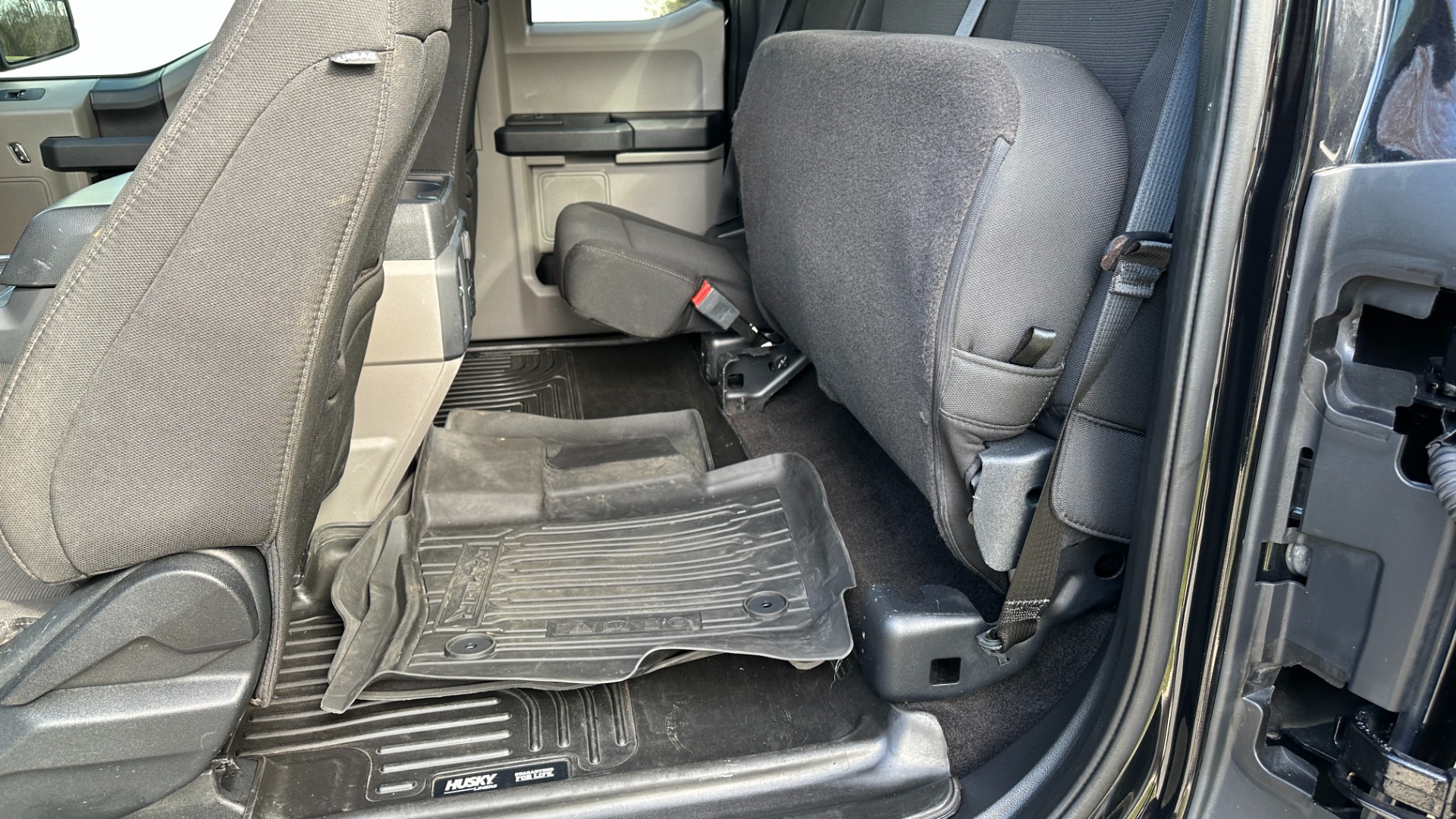 Used 2020 Ford F-150 XLT / STX PKG / SPORT PKG / 5.0L V8 / POWER EQUIPMENT / BED RACK for sale $33,900 at Formula Imports in Charlotte NC 28227 18