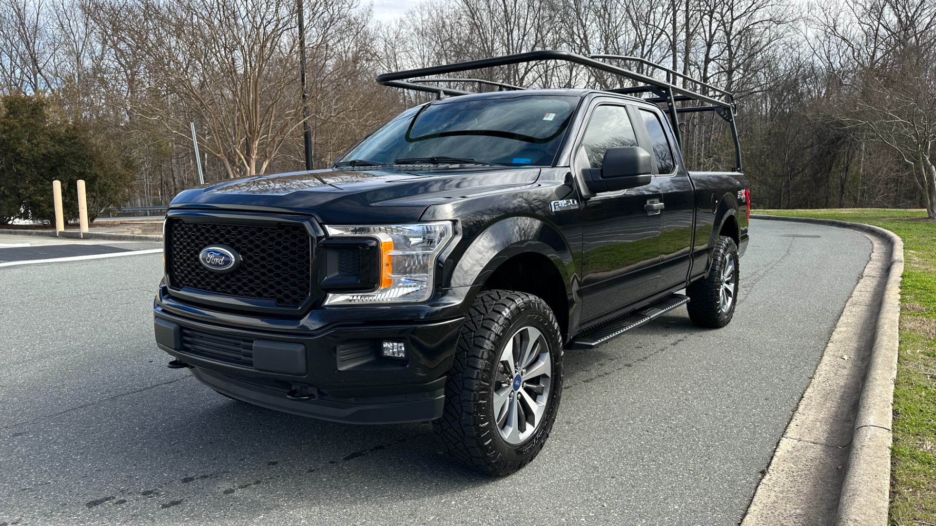 Used 2020 Ford F-150 XLT / STX PKG / SPORT PKG / 5.0L V8 / POWER EQUIPMENT / BED RACK for sale $33,900 at Formula Imports in Charlotte NC 28227 2