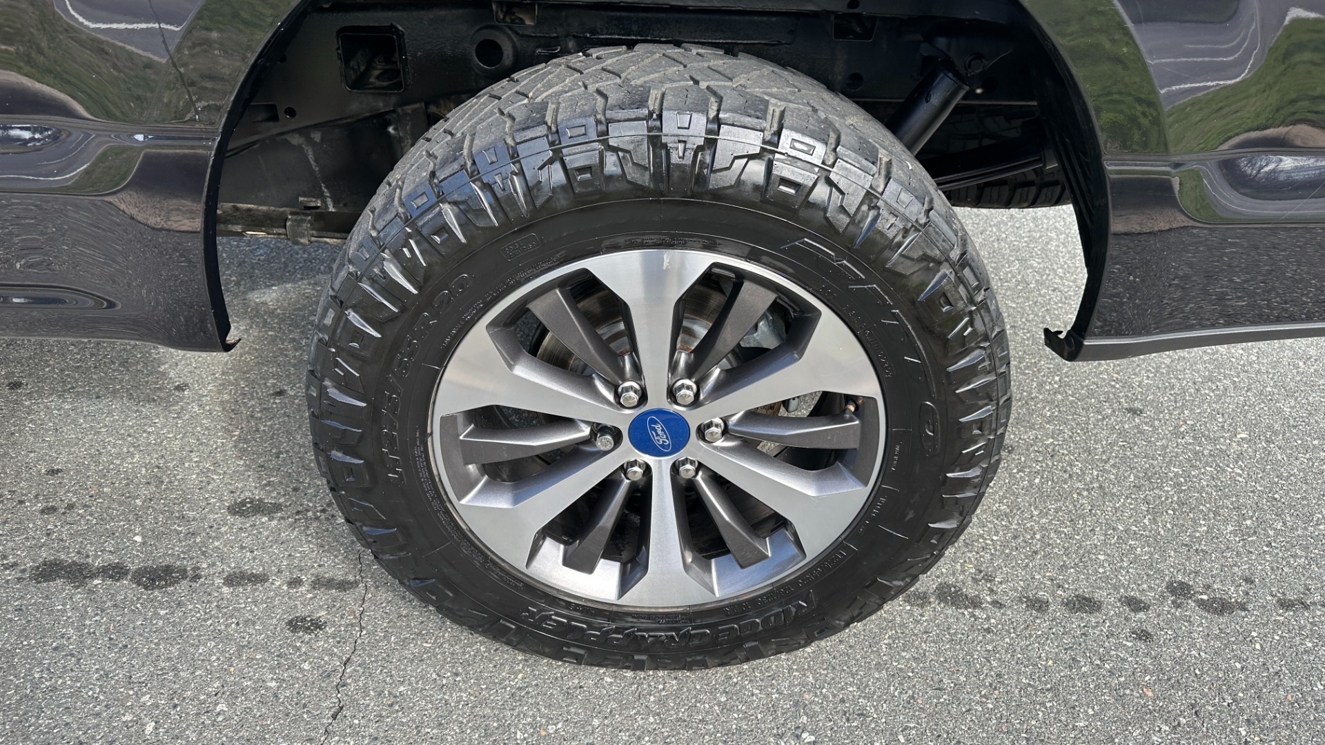 Used 2020 Ford F-150 XLT / STX PKG / SPORT PKG / 5.0L V8 / POWER EQUIPMENT / BED RACK for sale $33,900 at Formula Imports in Charlotte NC 28227 44