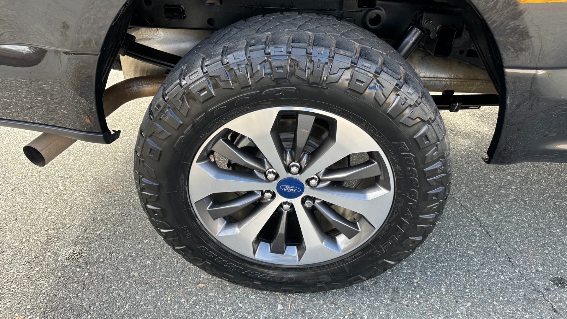 Used 2020 Ford F-150 XLT / STX PKG / SPORT PKG / 5.0L V8 / POWER EQUIPMENT / BED RACK for sale $33,900 at Formula Imports in Charlotte NC 28227 45