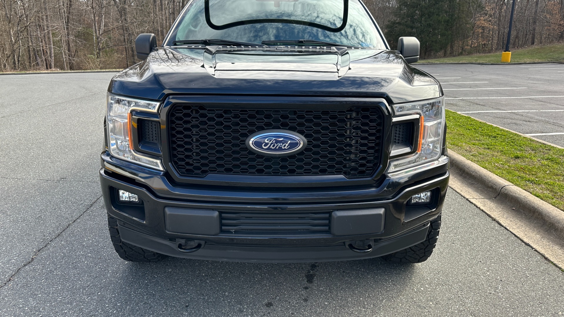 Used 2020 Ford F-150 XLT / STX PKG / SPORT PKG / 5.0L V8 / POWER EQUIPMENT / BED RACK for sale $33,900 at Formula Imports in Charlotte NC 28227 8